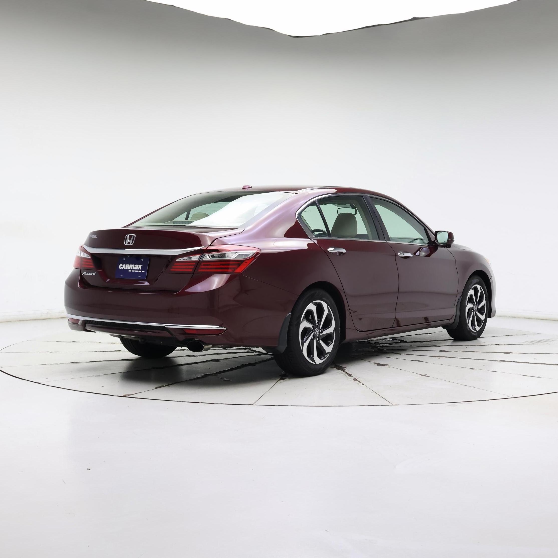 Thumbnail: 2017 Honda Accord - 8