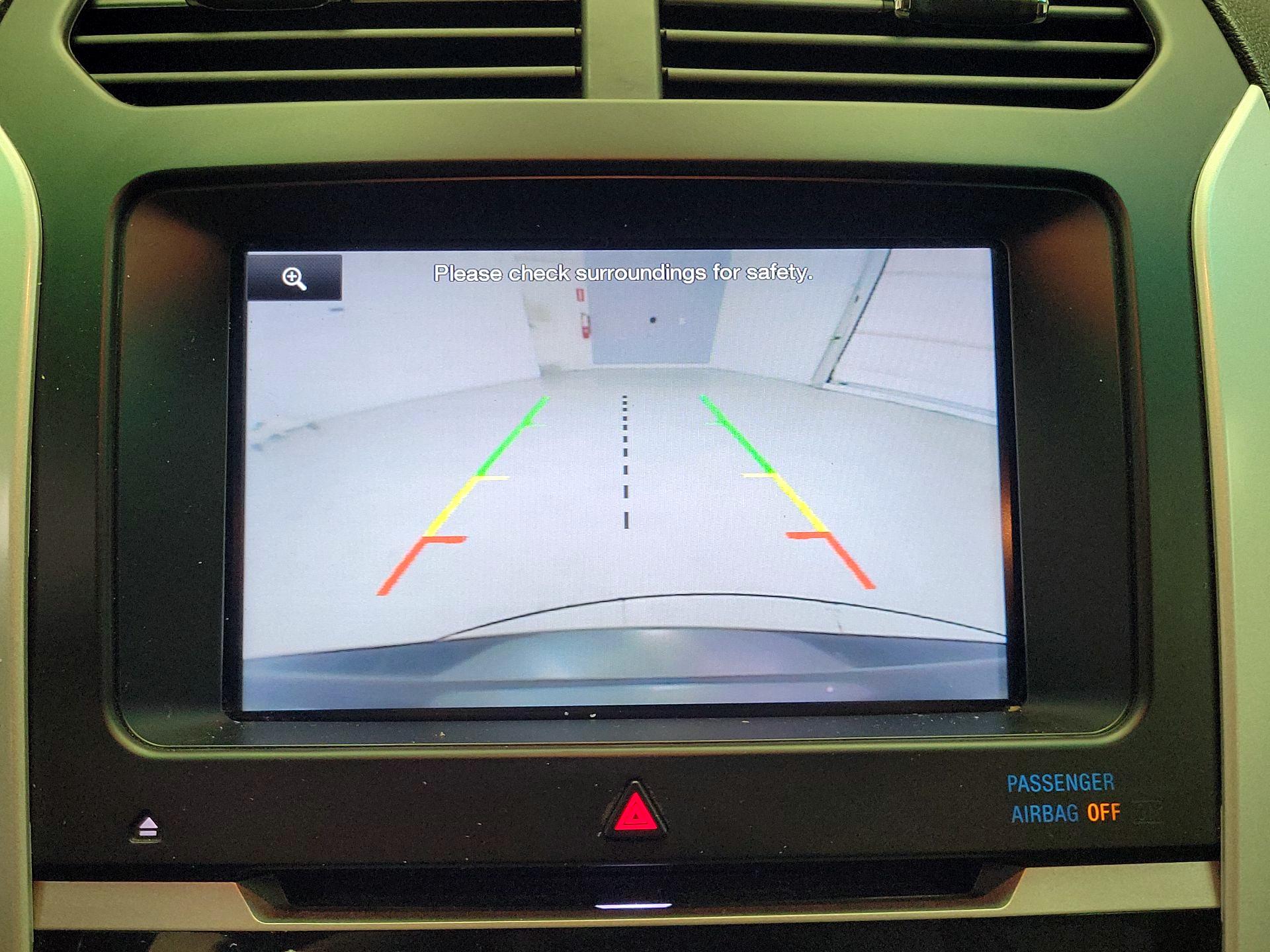 Thumbnail: 2014 Ford Explorer - 15