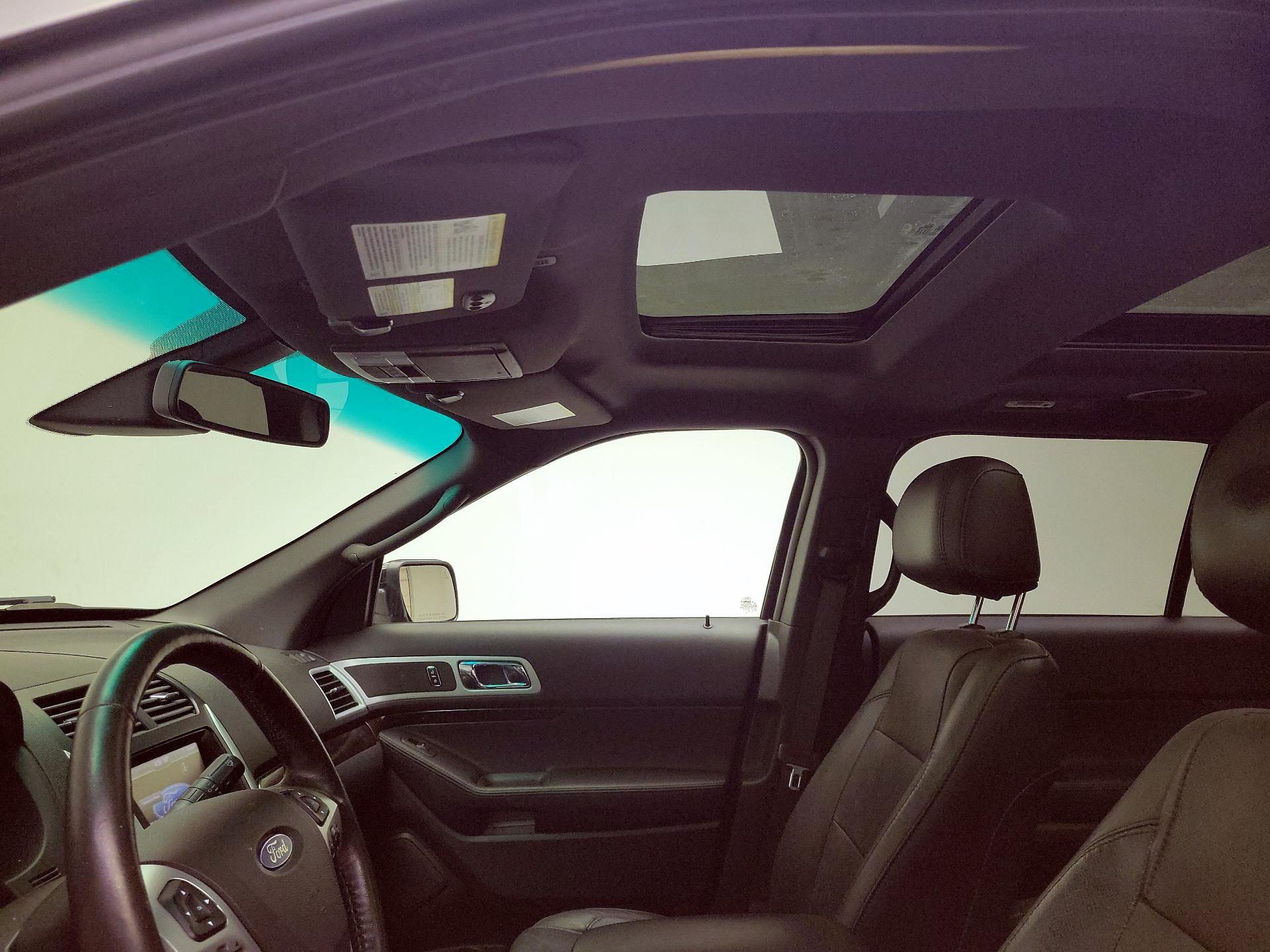 Thumbnail: 2014 Ford Explorer - 20