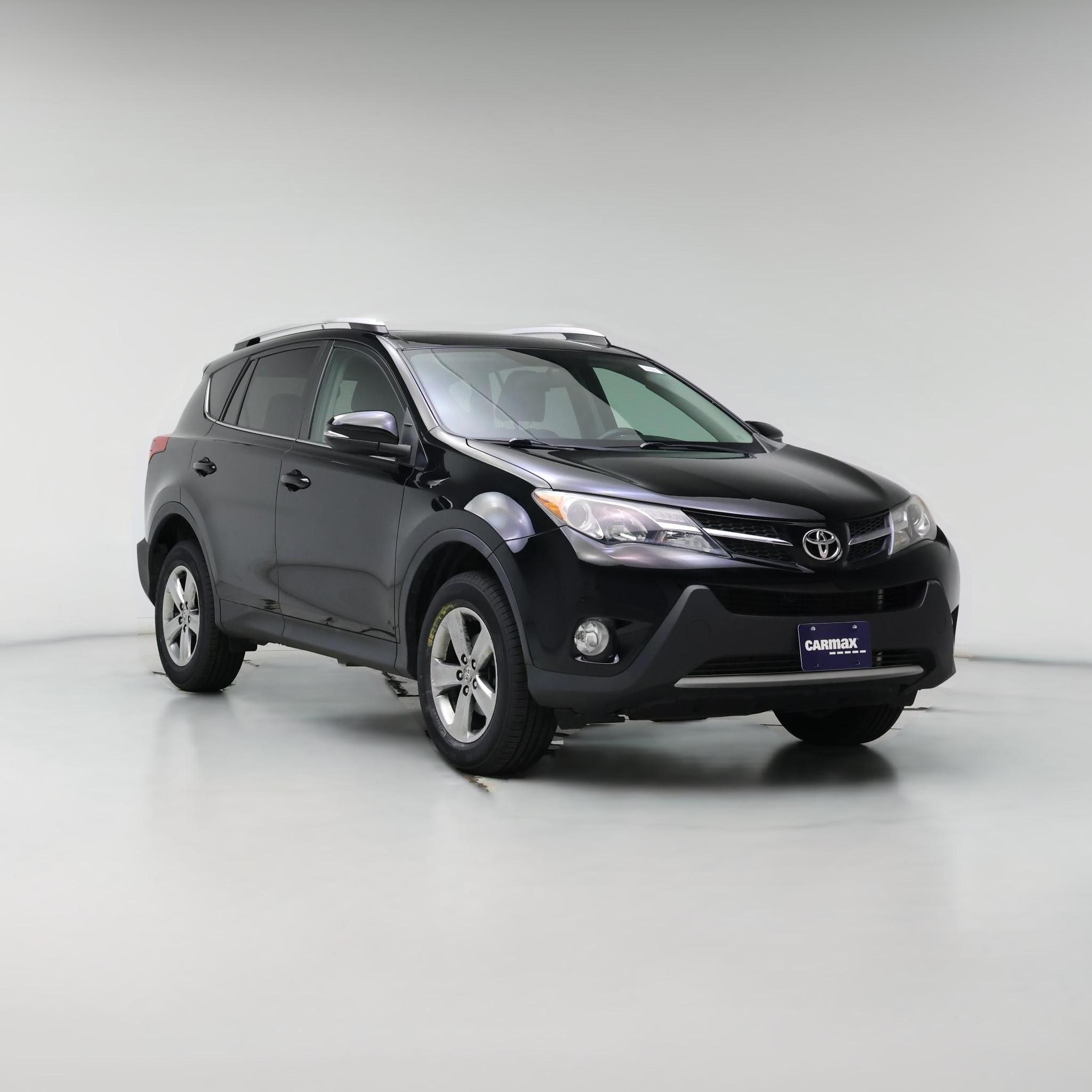 Thumbnail: 2015 Toyota RAV4 - 1