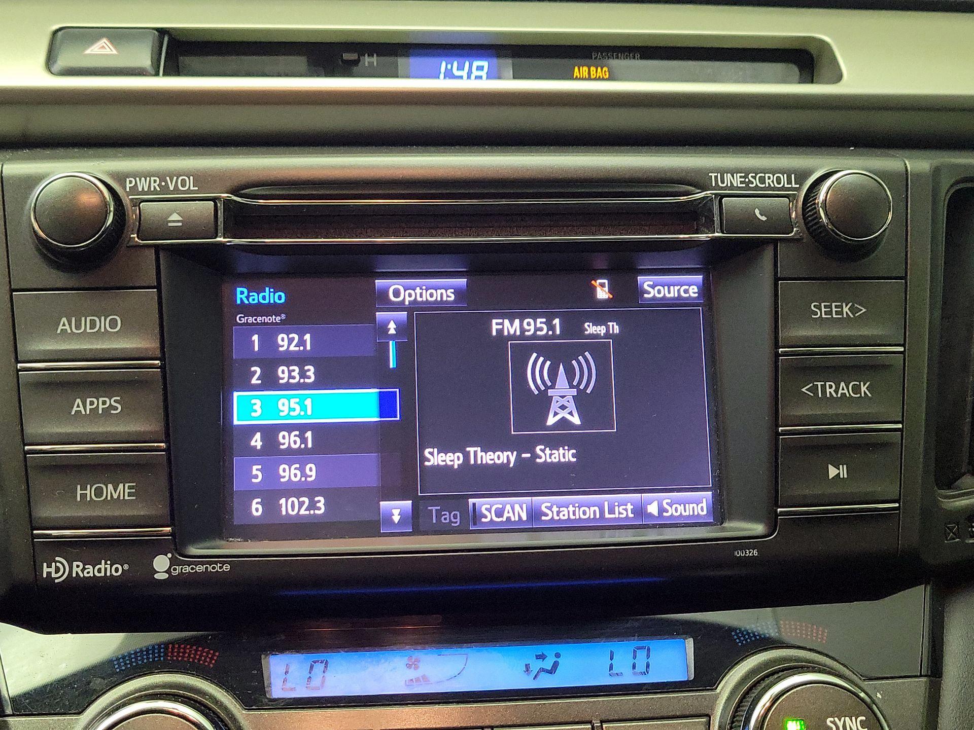 Thumbnail: 2015 Toyota RAV4 - 15