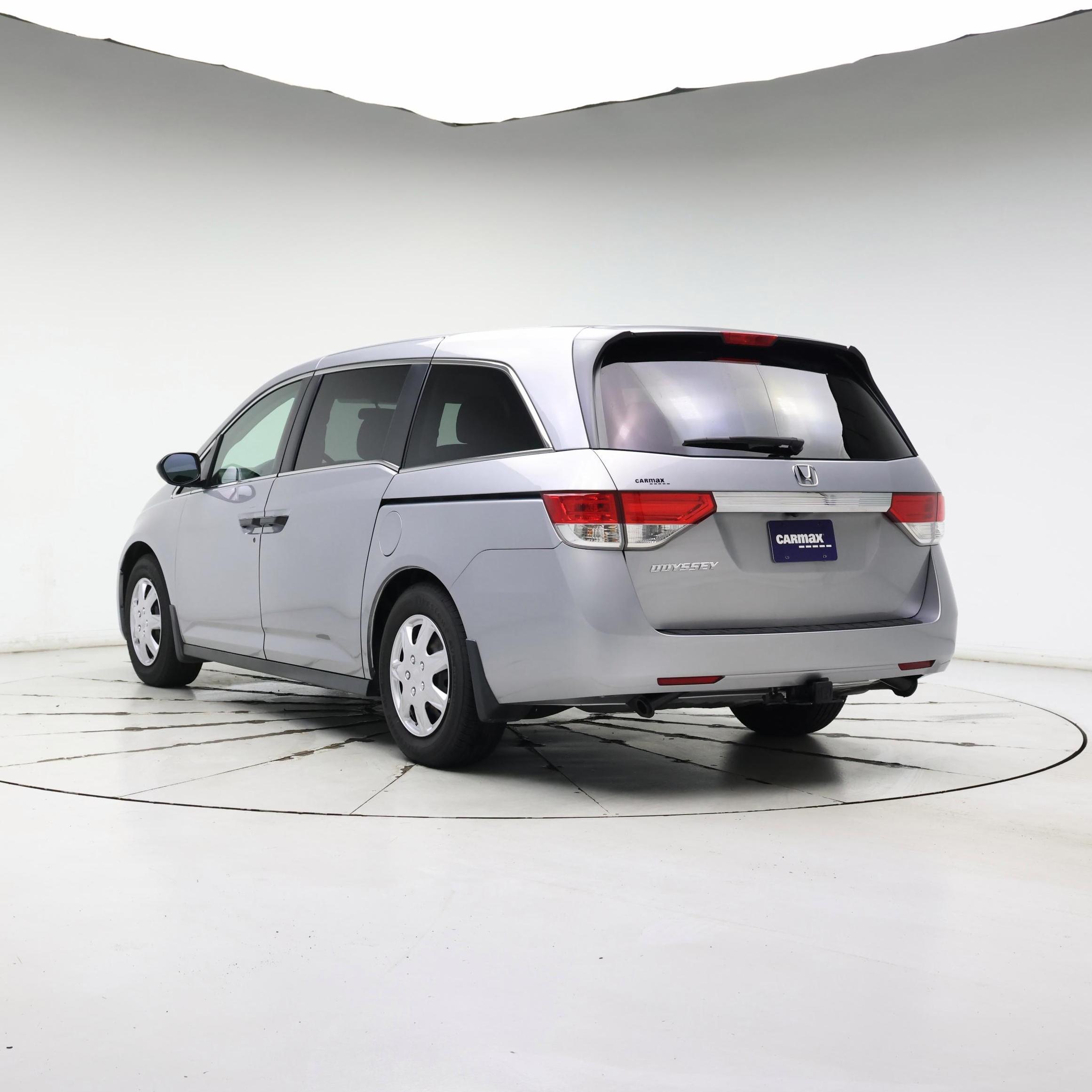 Thumbnail: 2017 Honda Odyssey - 2