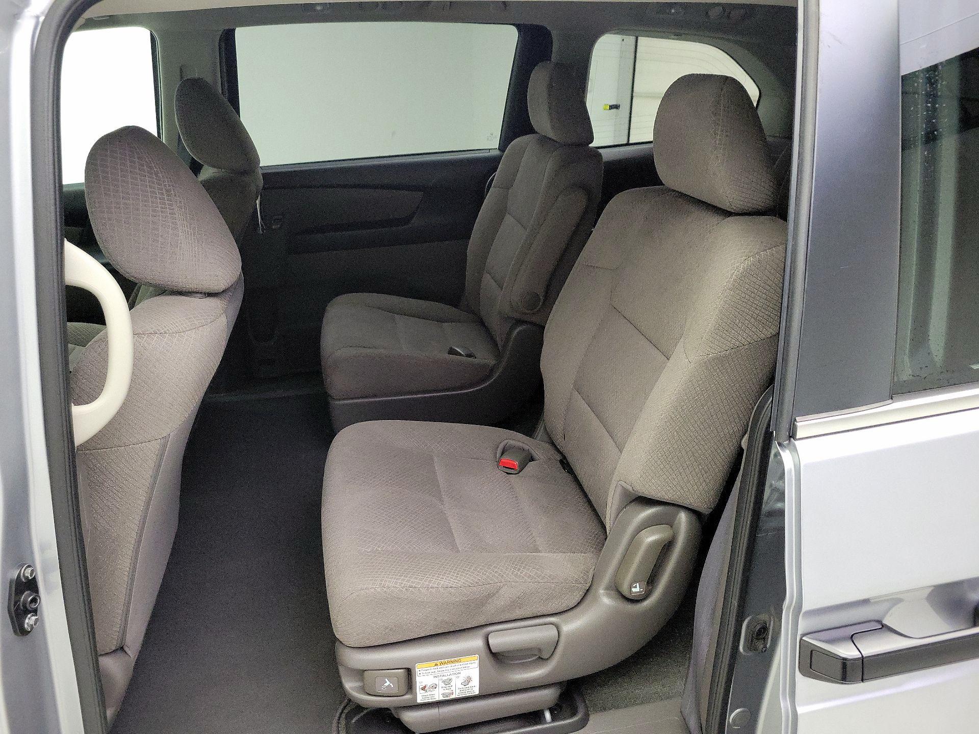 Thumbnail: 2017 Honda Odyssey - 19