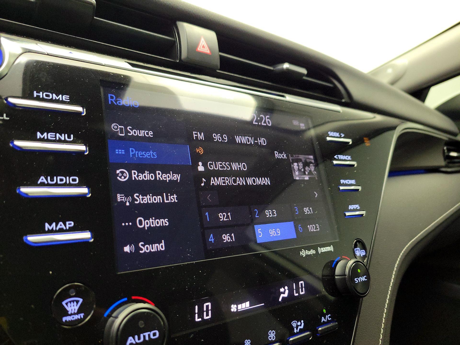 Thumbnail: 2019 Toyota Camry - 15