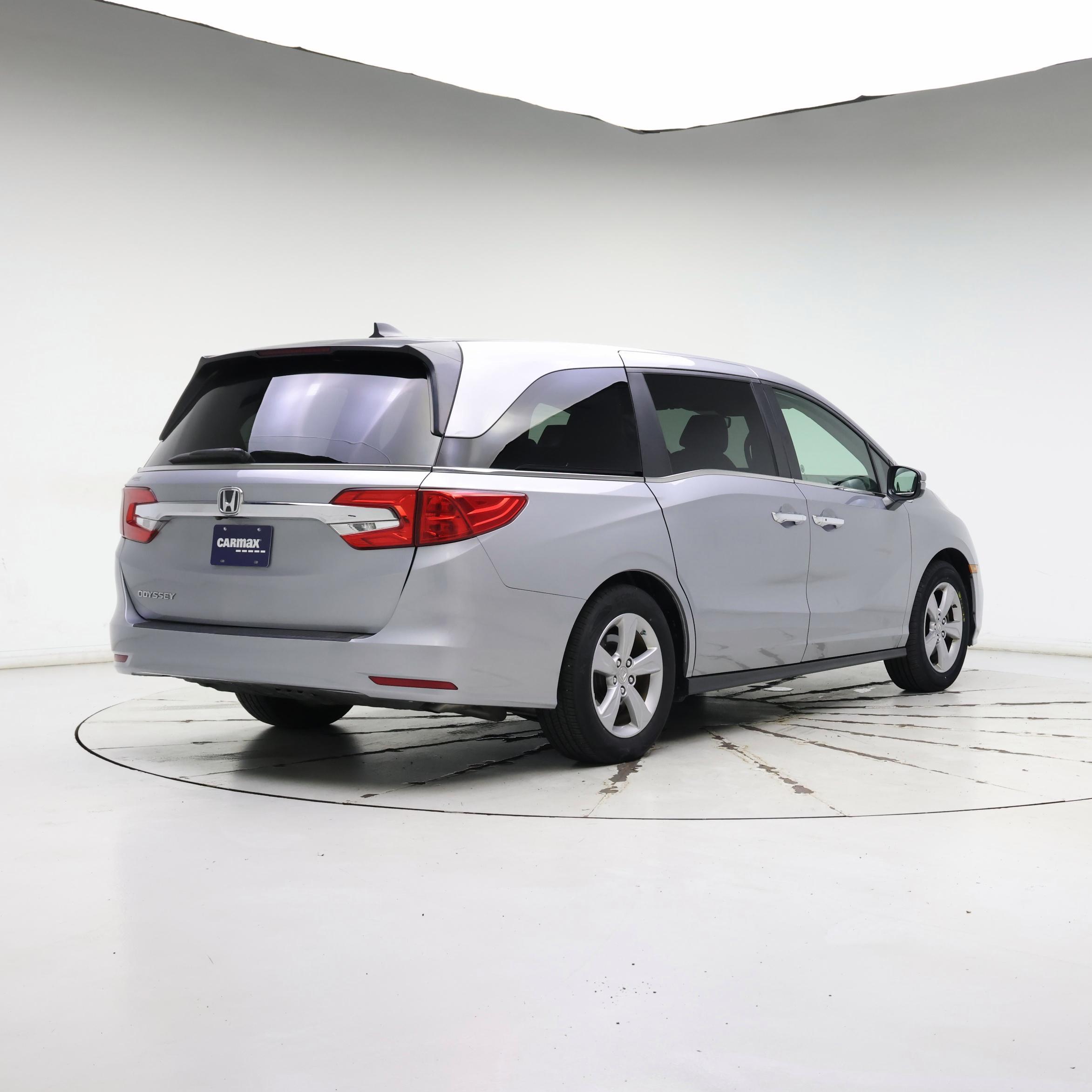 Thumbnail: 2019 Honda Odyssey - 8
