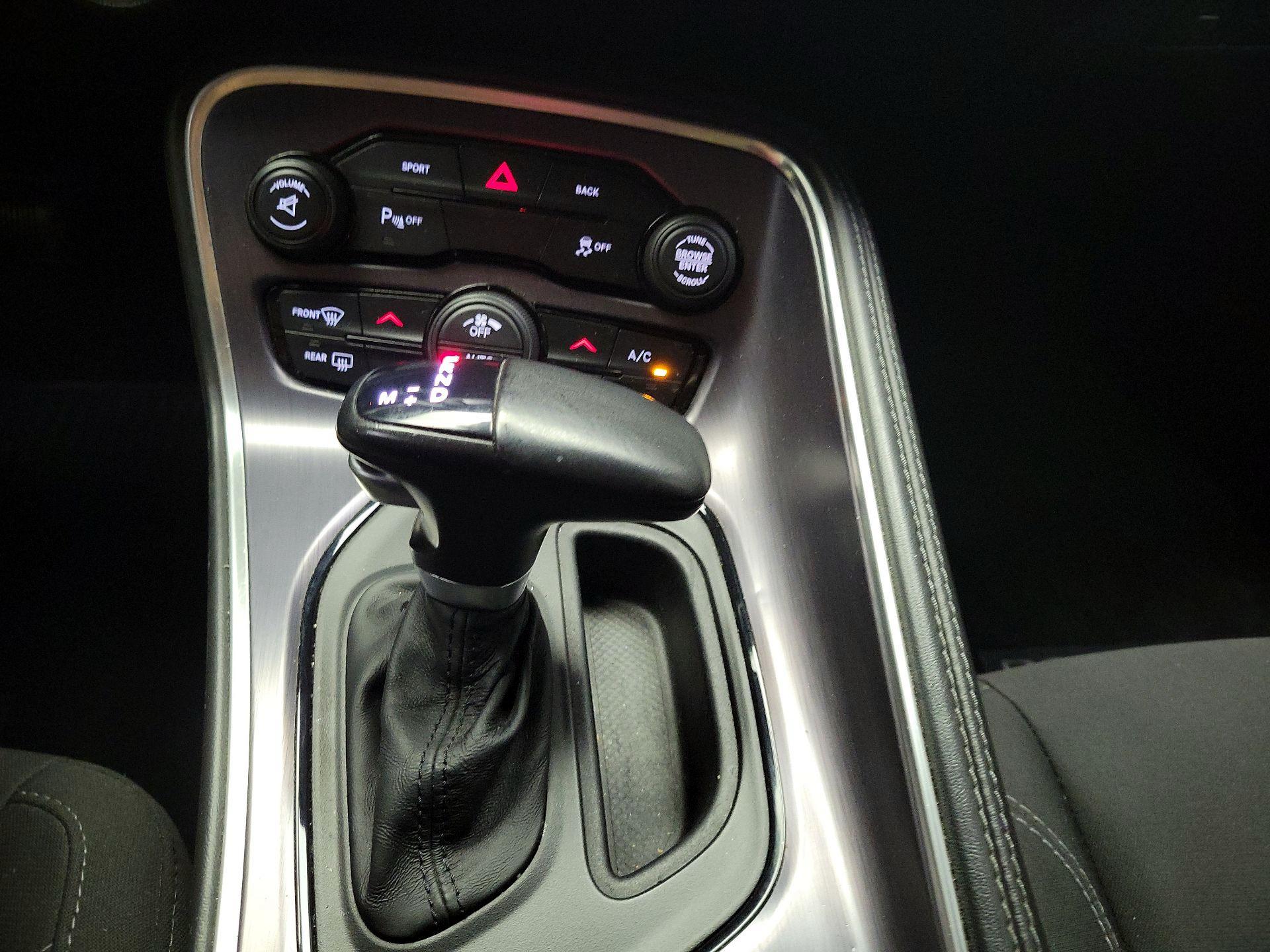 Thumbnail: 2016 Dodge Challenger - 17