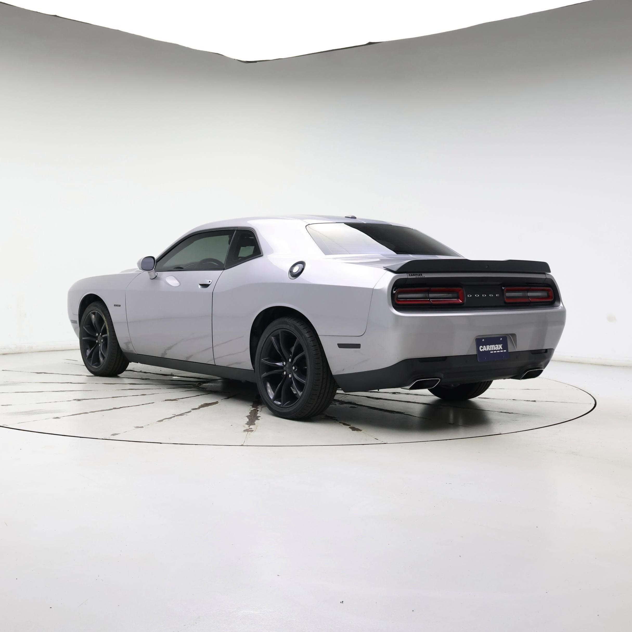 Thumbnail: 2016 Dodge Challenger - 2
