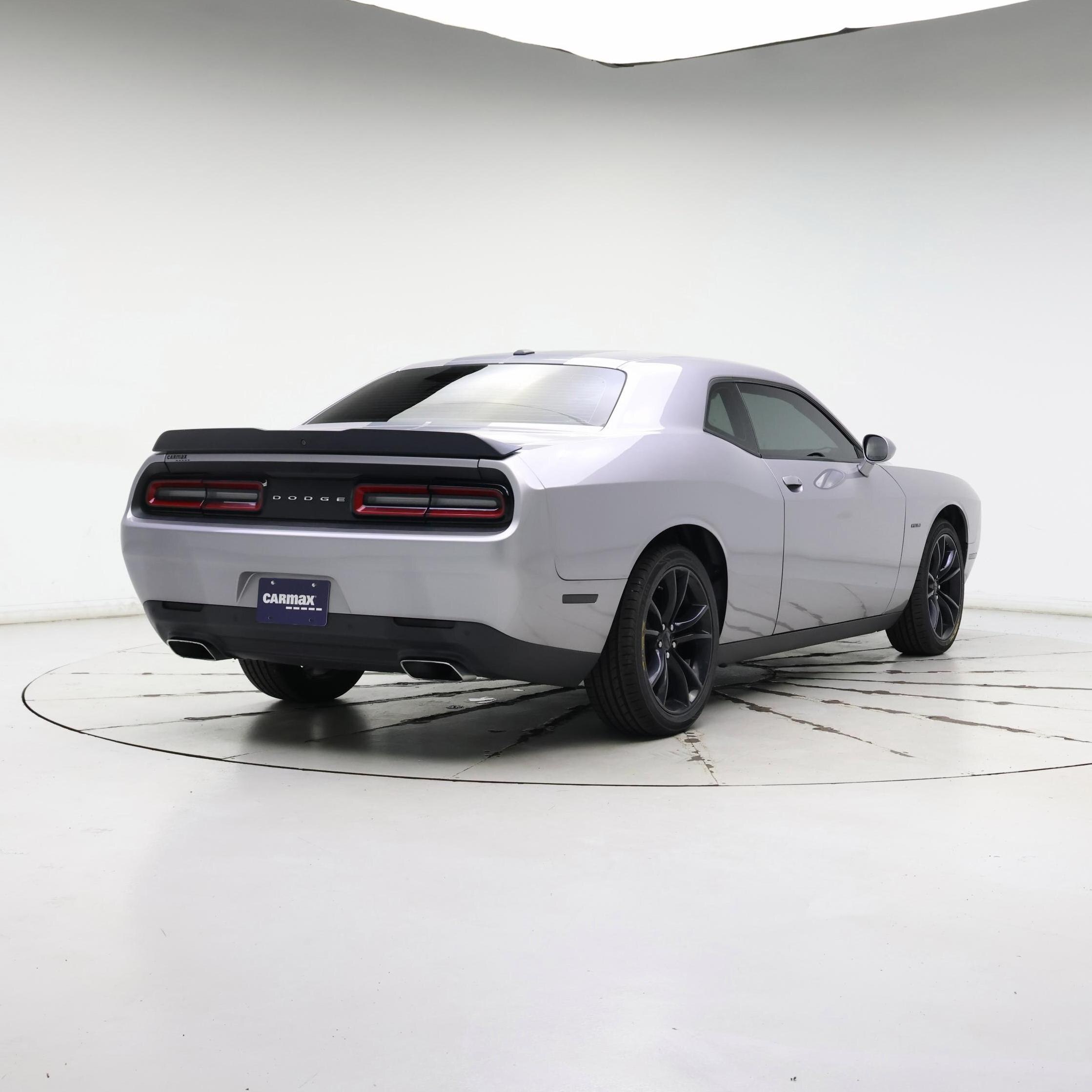 Thumbnail: 2016 Dodge Challenger - 8