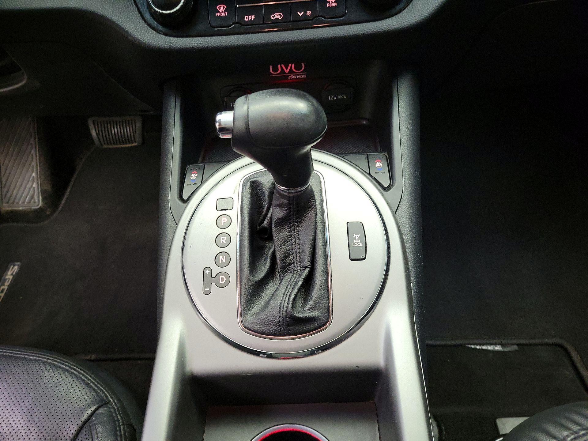 Thumbnail: 2015 Kia Sportage - 18