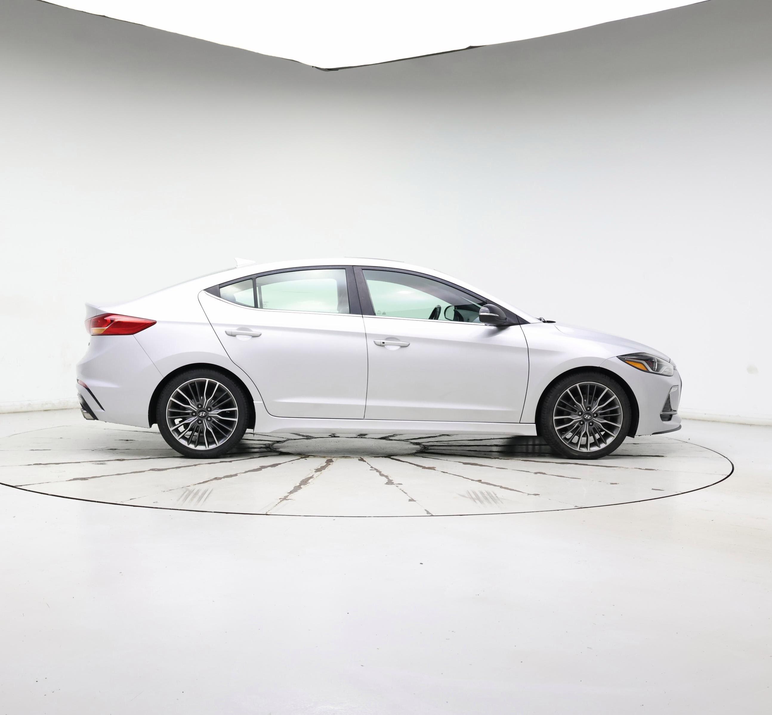 Thumbnail: 2018 Hyundai Elantra - 7