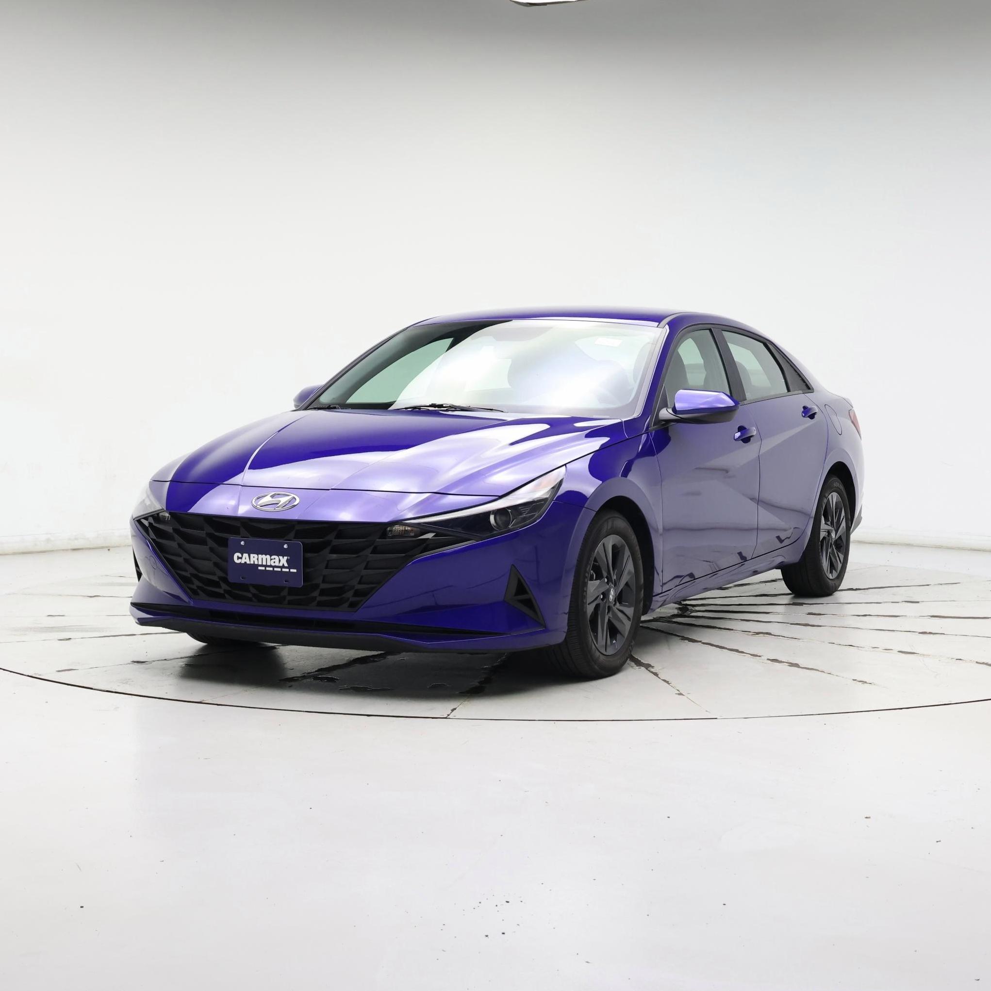 Thumbnail: 2022 Hyundai Elantra - 4