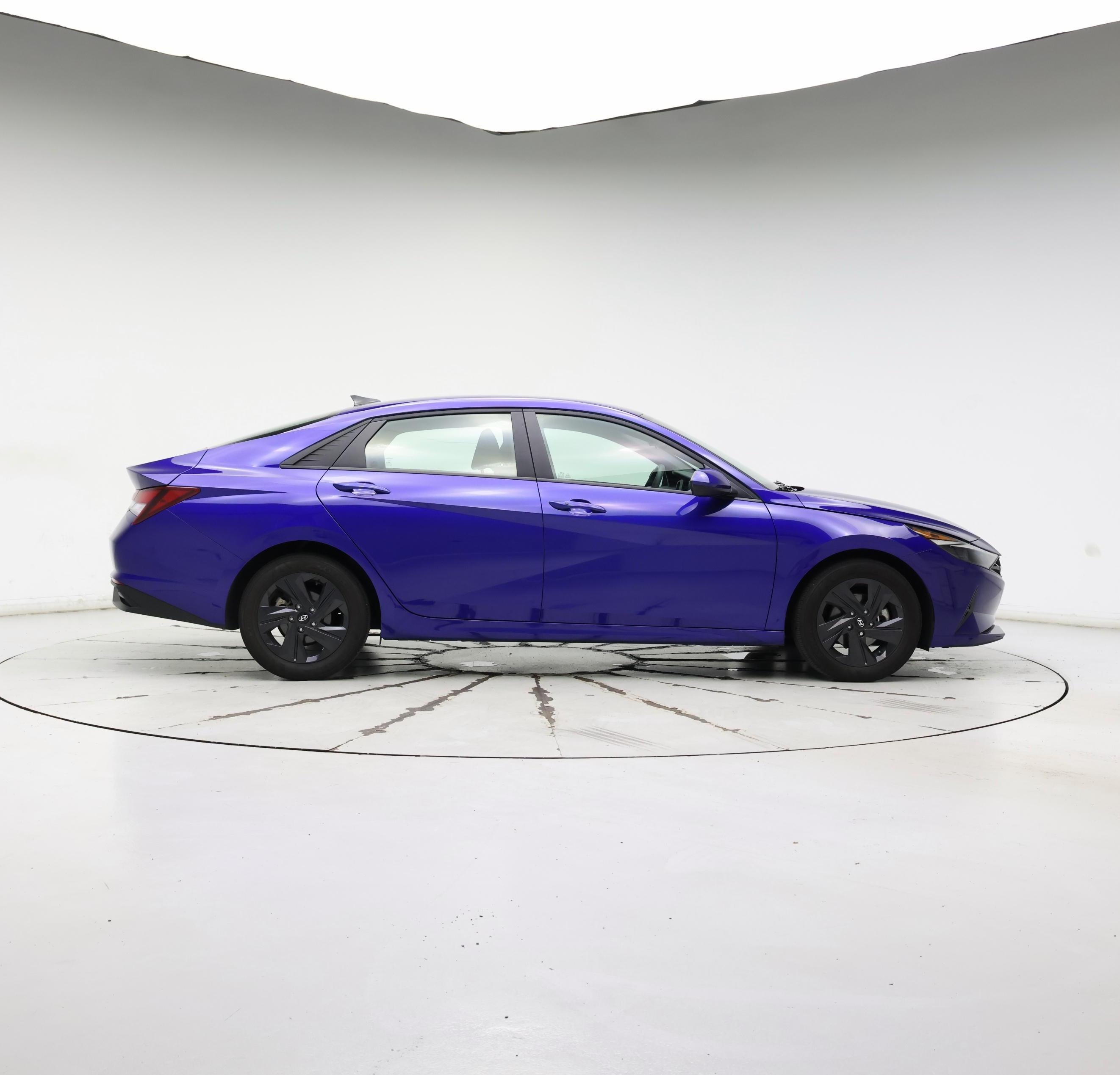 Thumbnail: 2022 Hyundai Elantra - 7