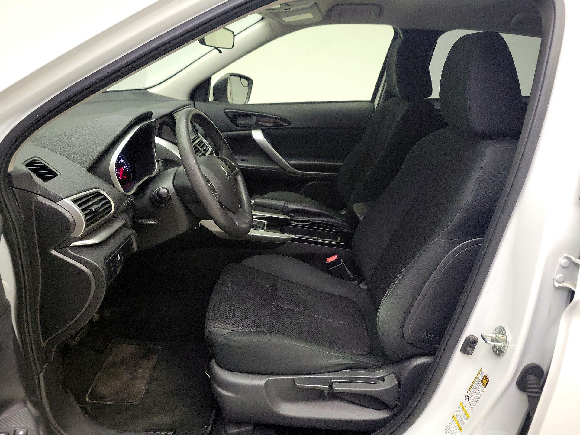 Thumbnail: 2019 Mitsubishi Eclipse Cross - 11