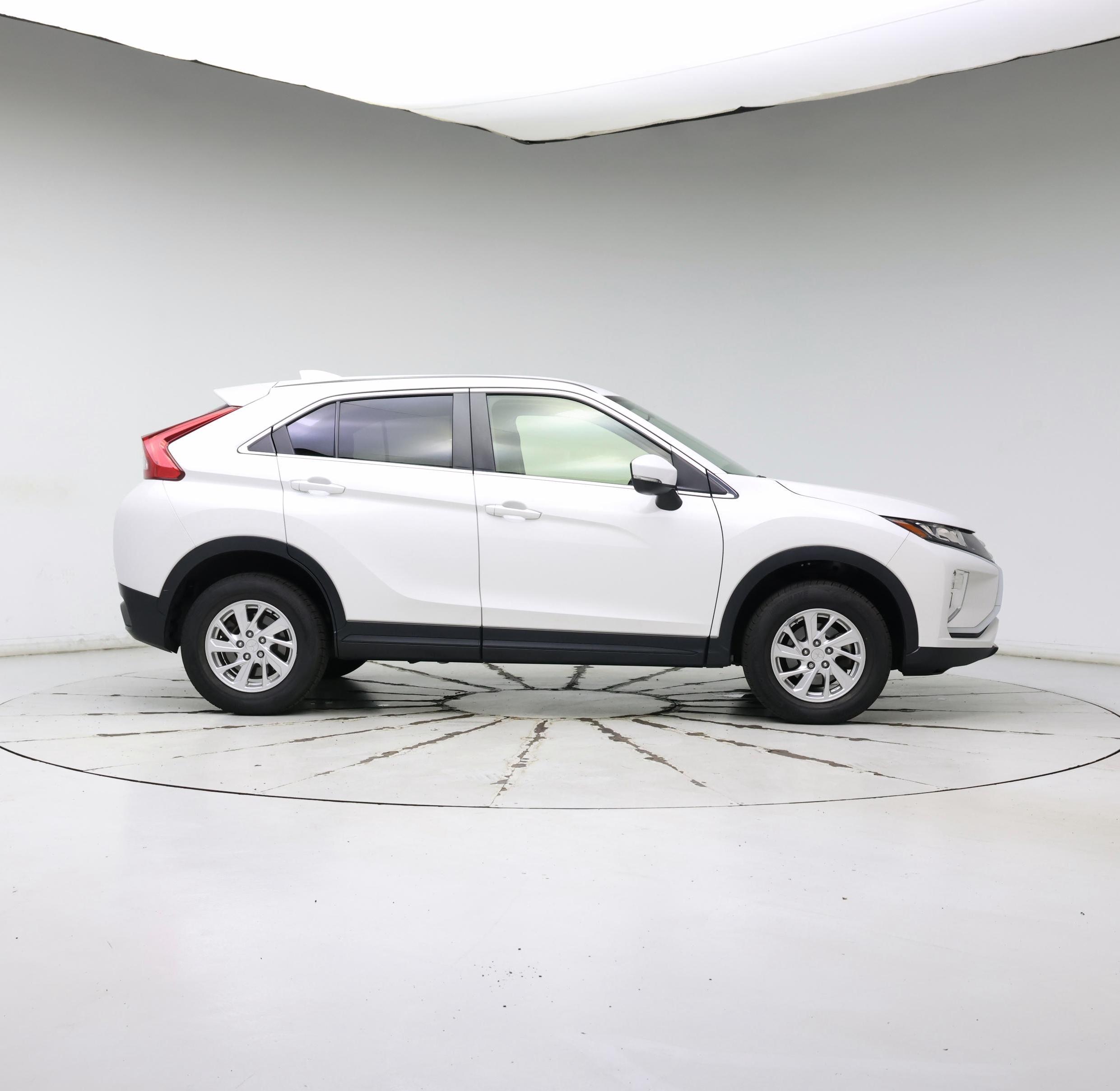 Thumbnail: 2019 Mitsubishi Eclipse Cross - 7