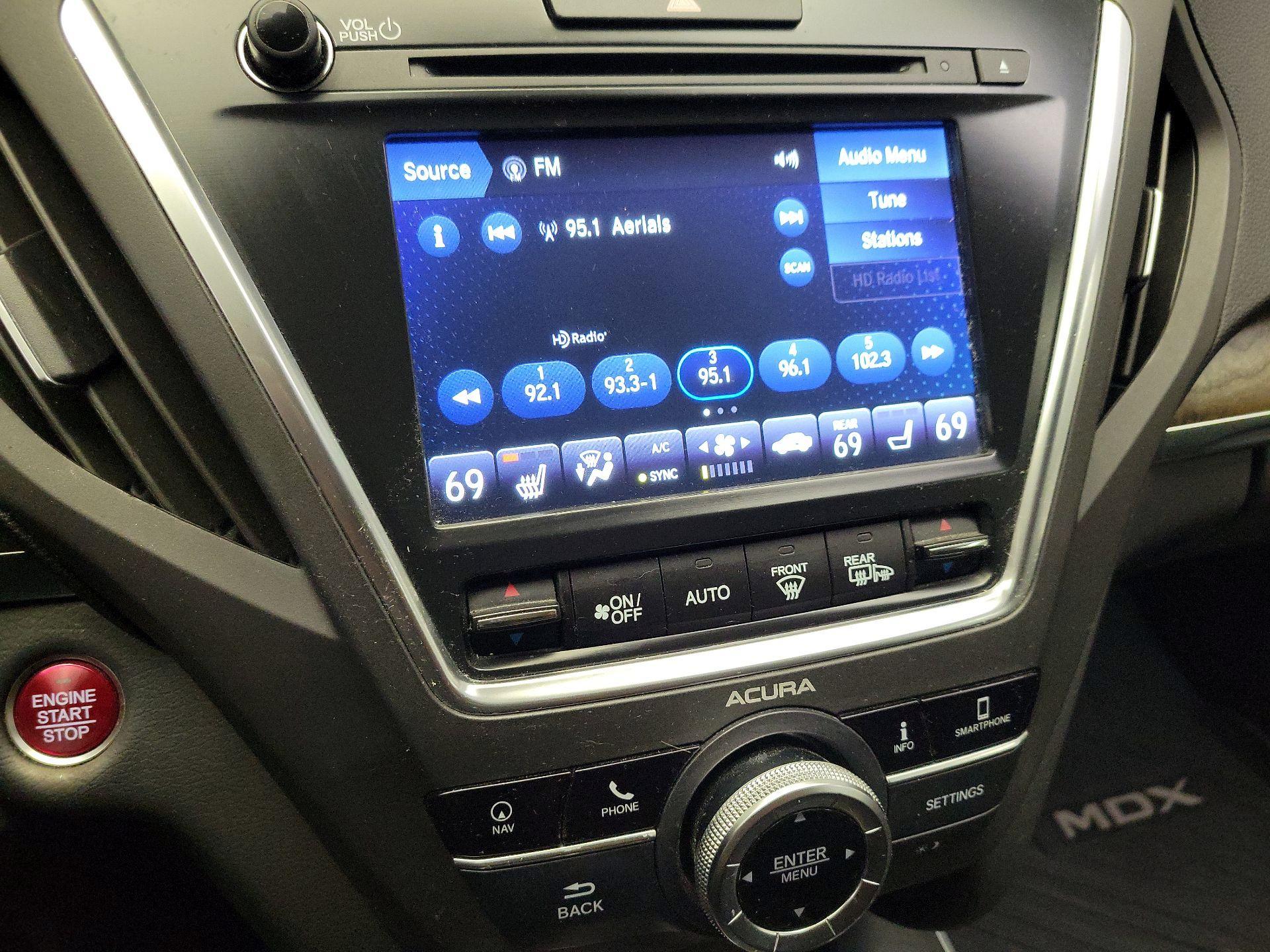 Thumbnail: 2019 Acura MDX - 16