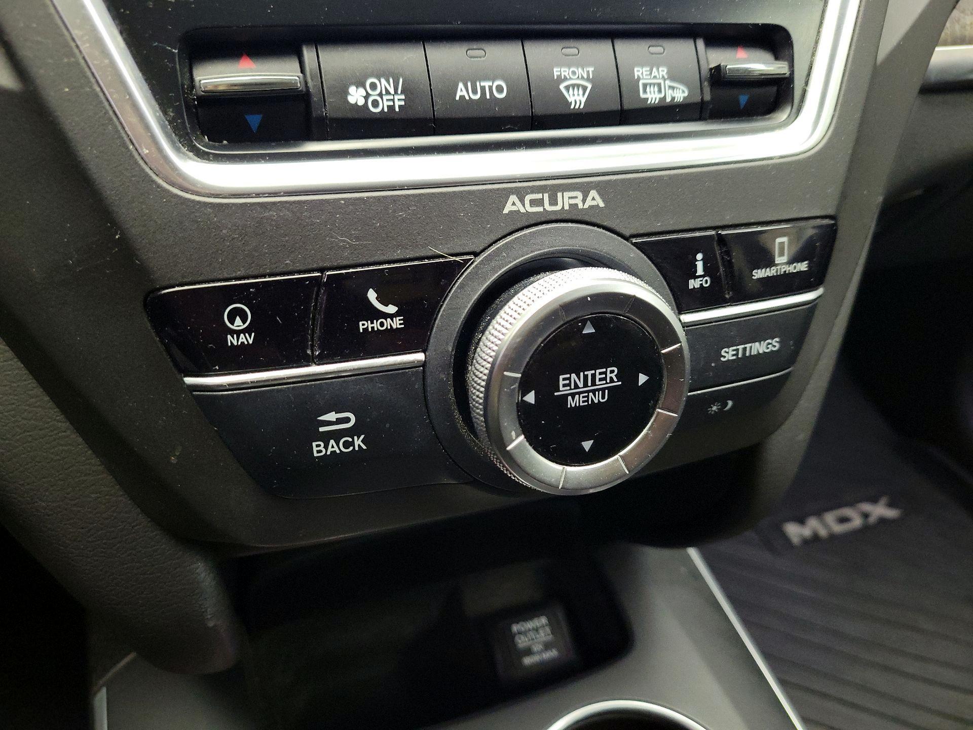 Thumbnail: 2019 Acura MDX - 17