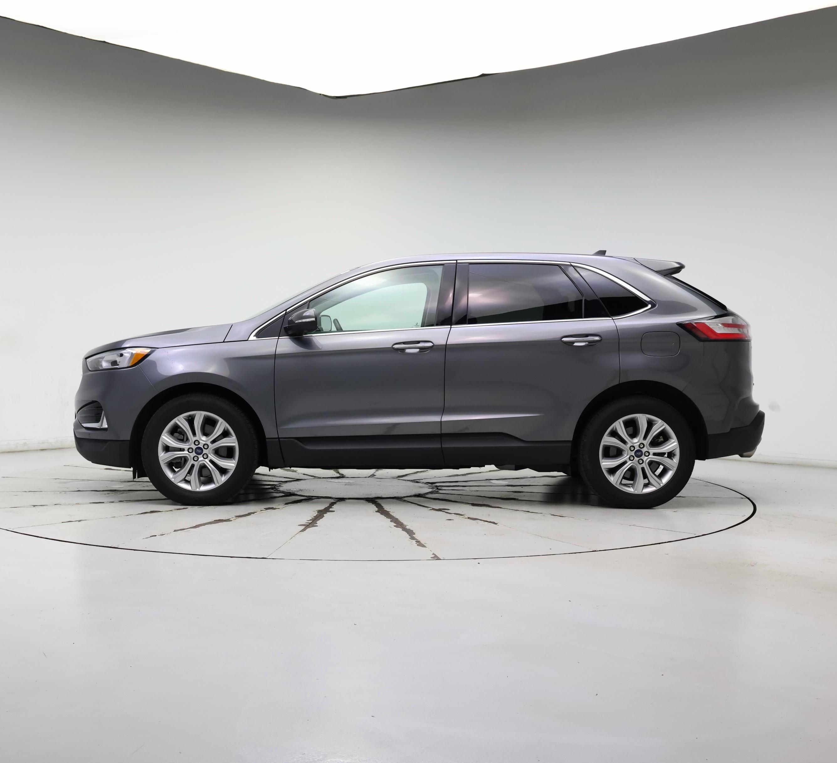 Thumbnail: 2021 Ford Edge - 3