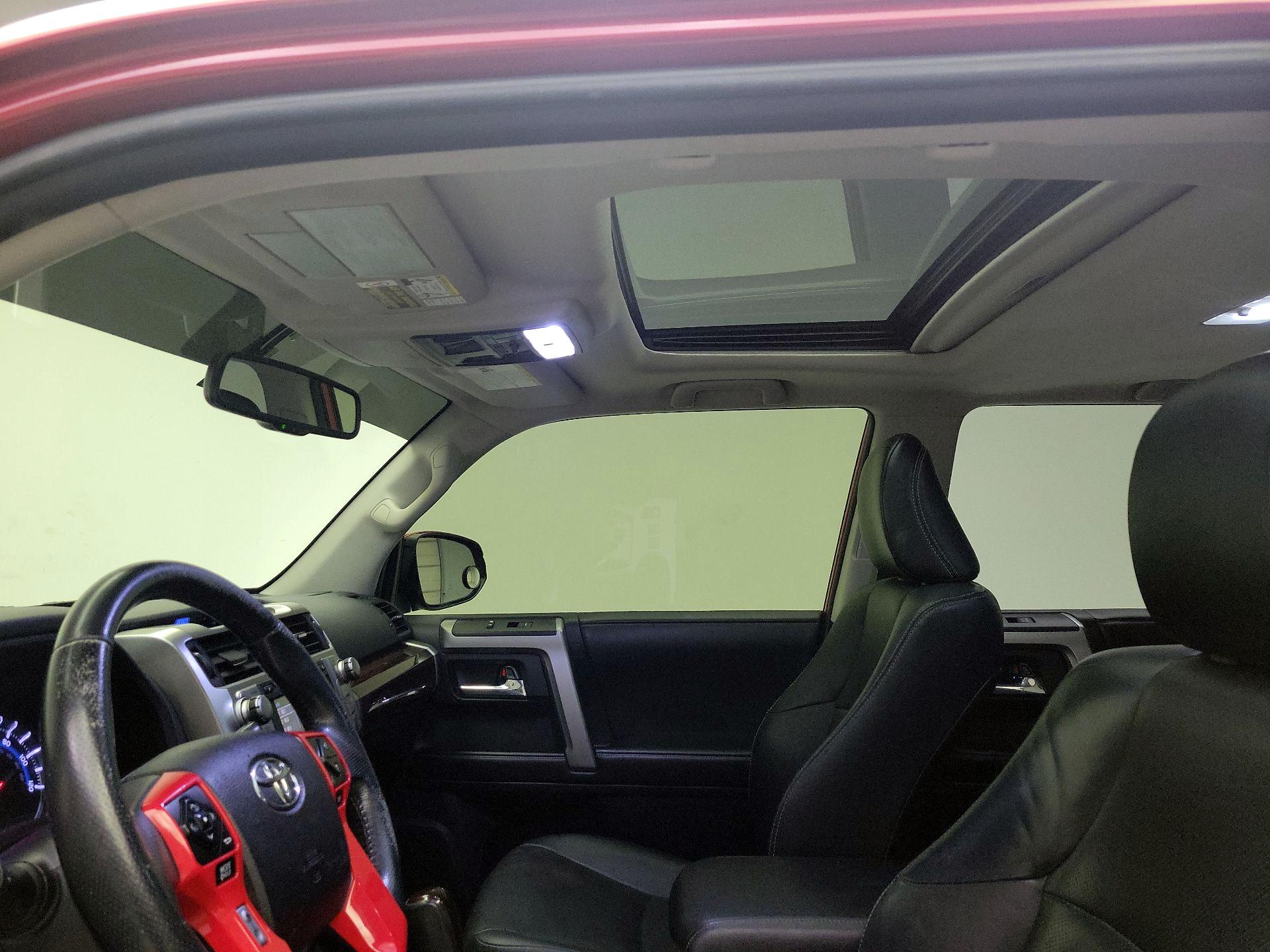 Thumbnail: 2016 Toyota 4Runner - 19