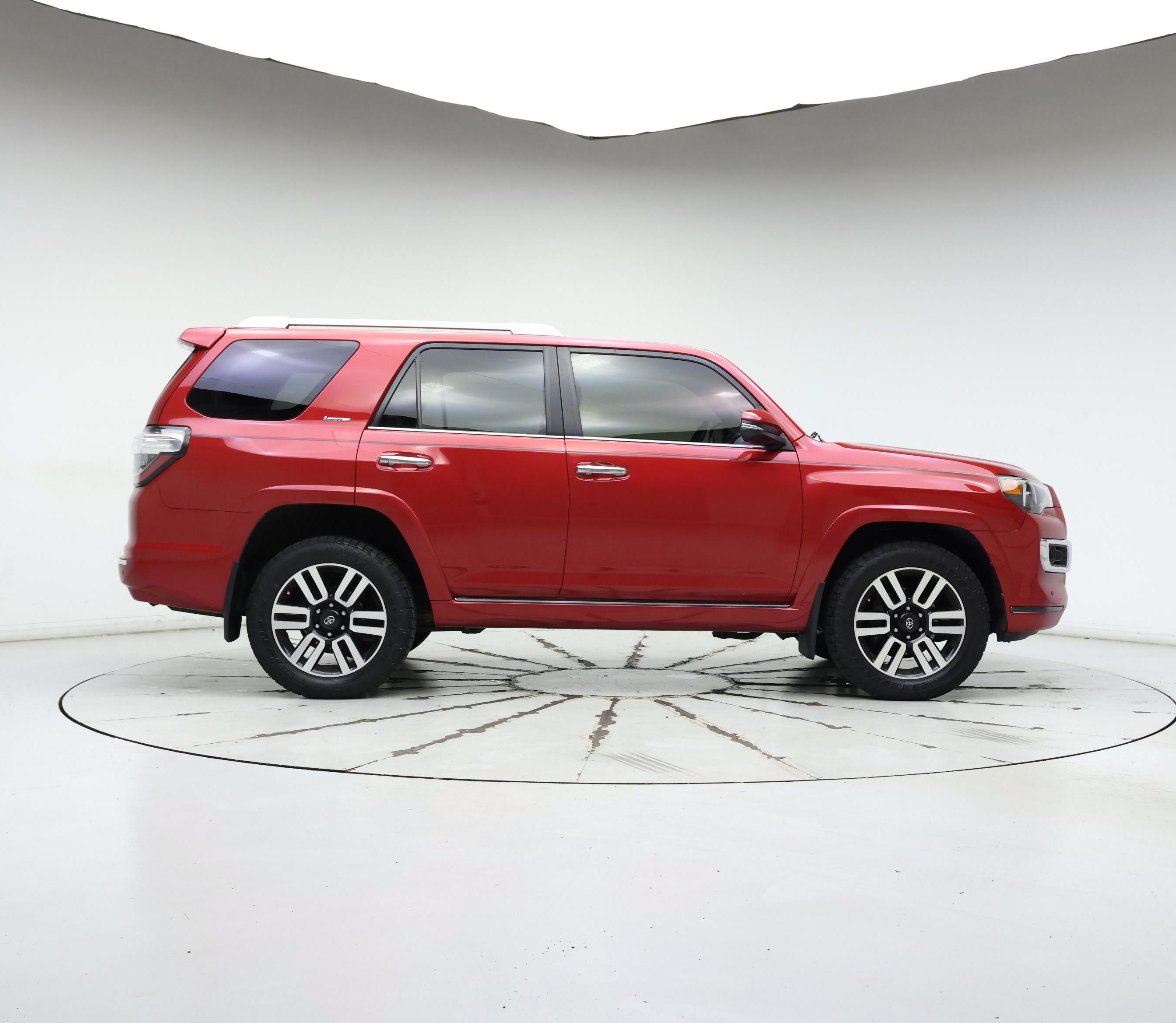 Thumbnail: 2016 Toyota 4Runner - 7
