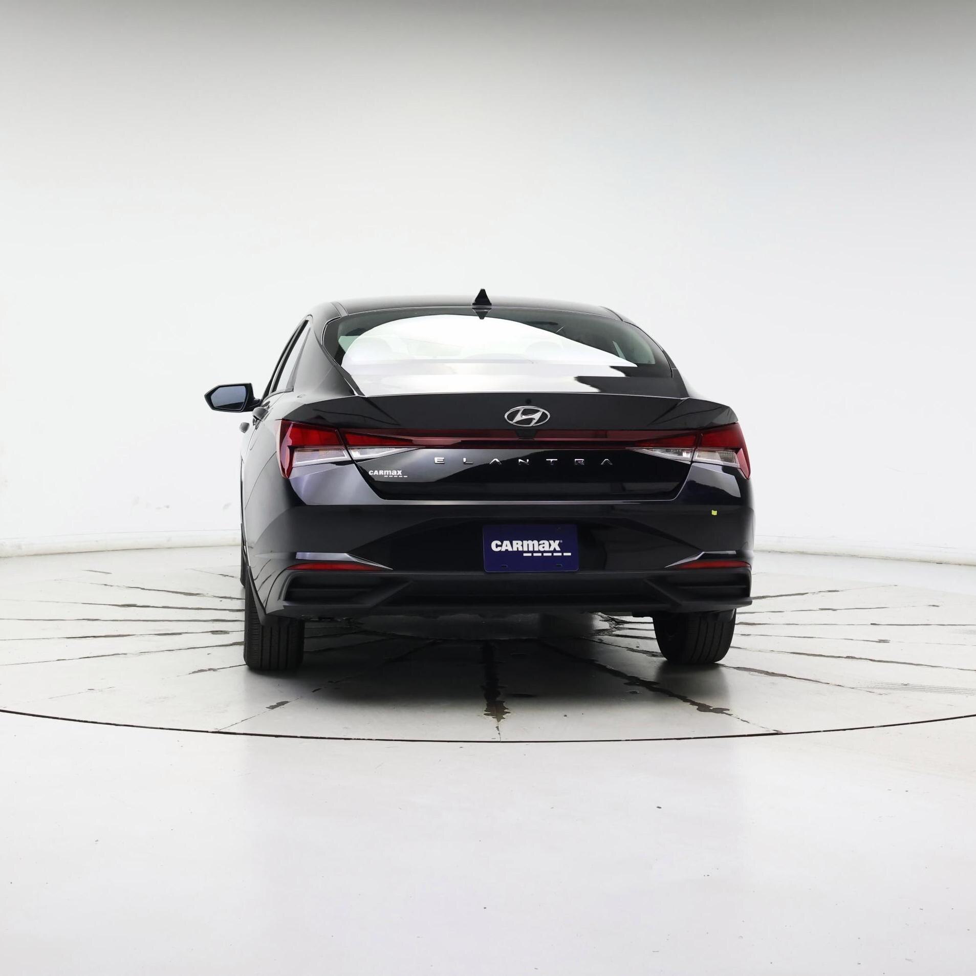 Thumbnail: 2022 Hyundai Elantra - 6
