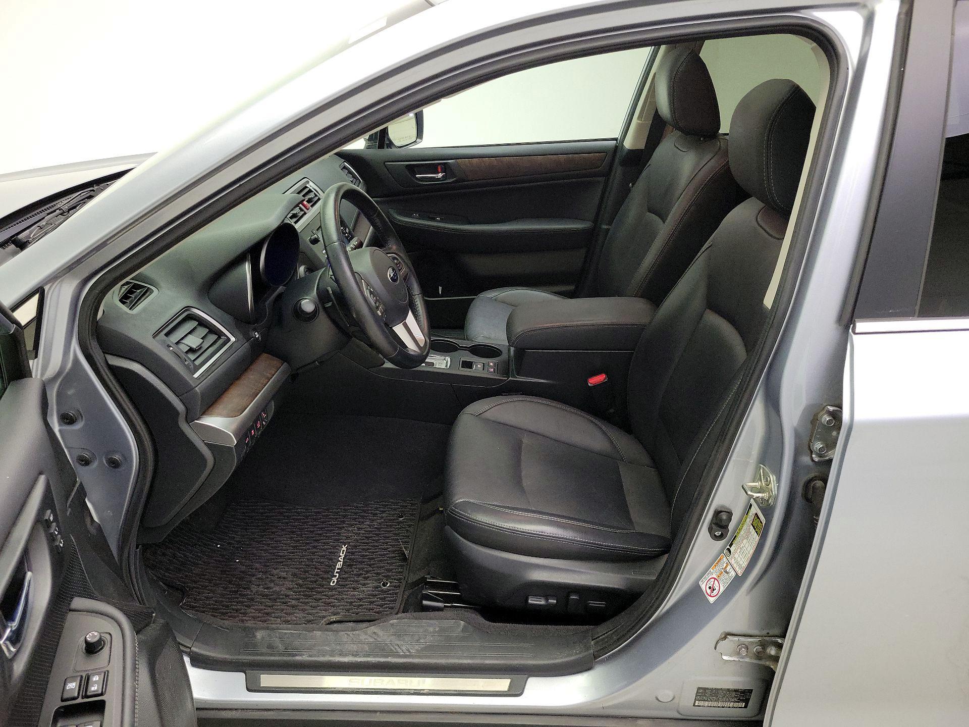 Thumbnail: 2015 Subaru Outback - 11