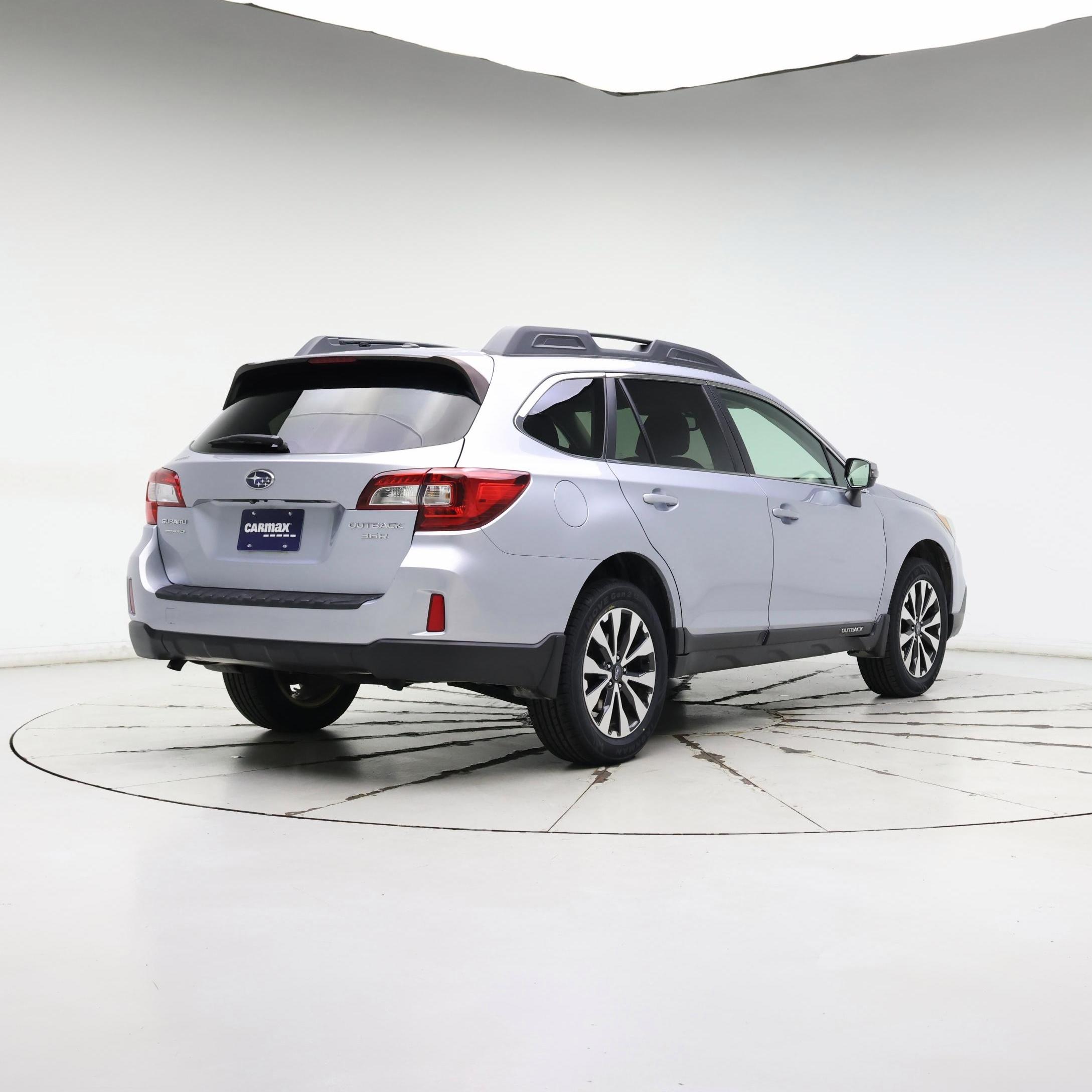 Thumbnail: 2015 Subaru Outback - 8