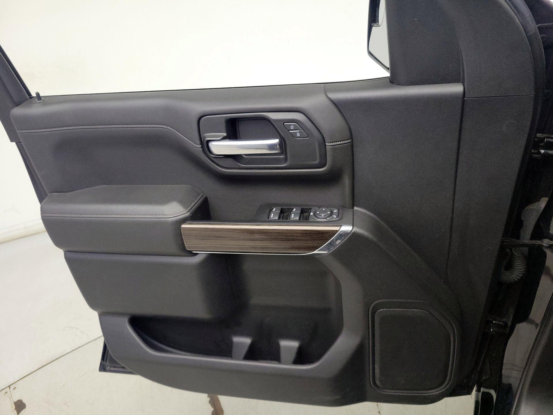Thumbnail: 2022 Chevrolet Silverado 1500 - 12