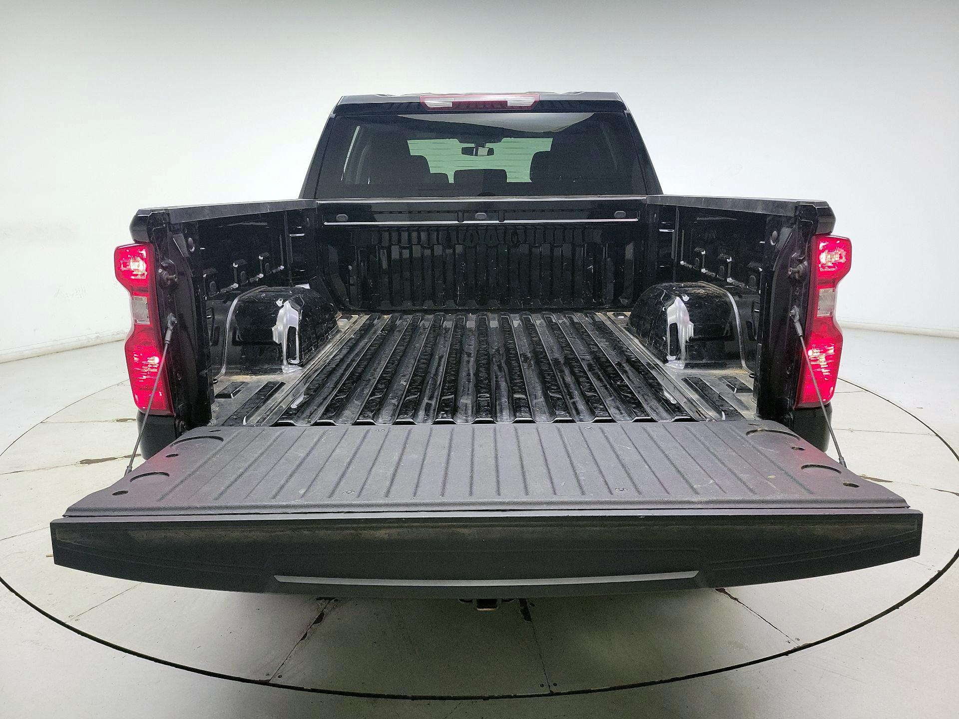 Thumbnail: 2022 Chevrolet Silverado 1500 - 20
