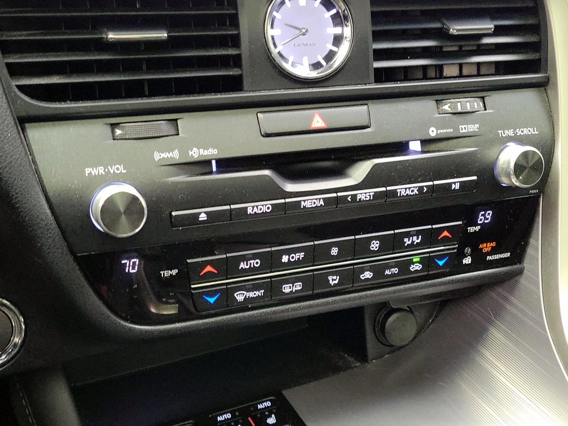 Thumbnail: 2016 Lexus RX - 17