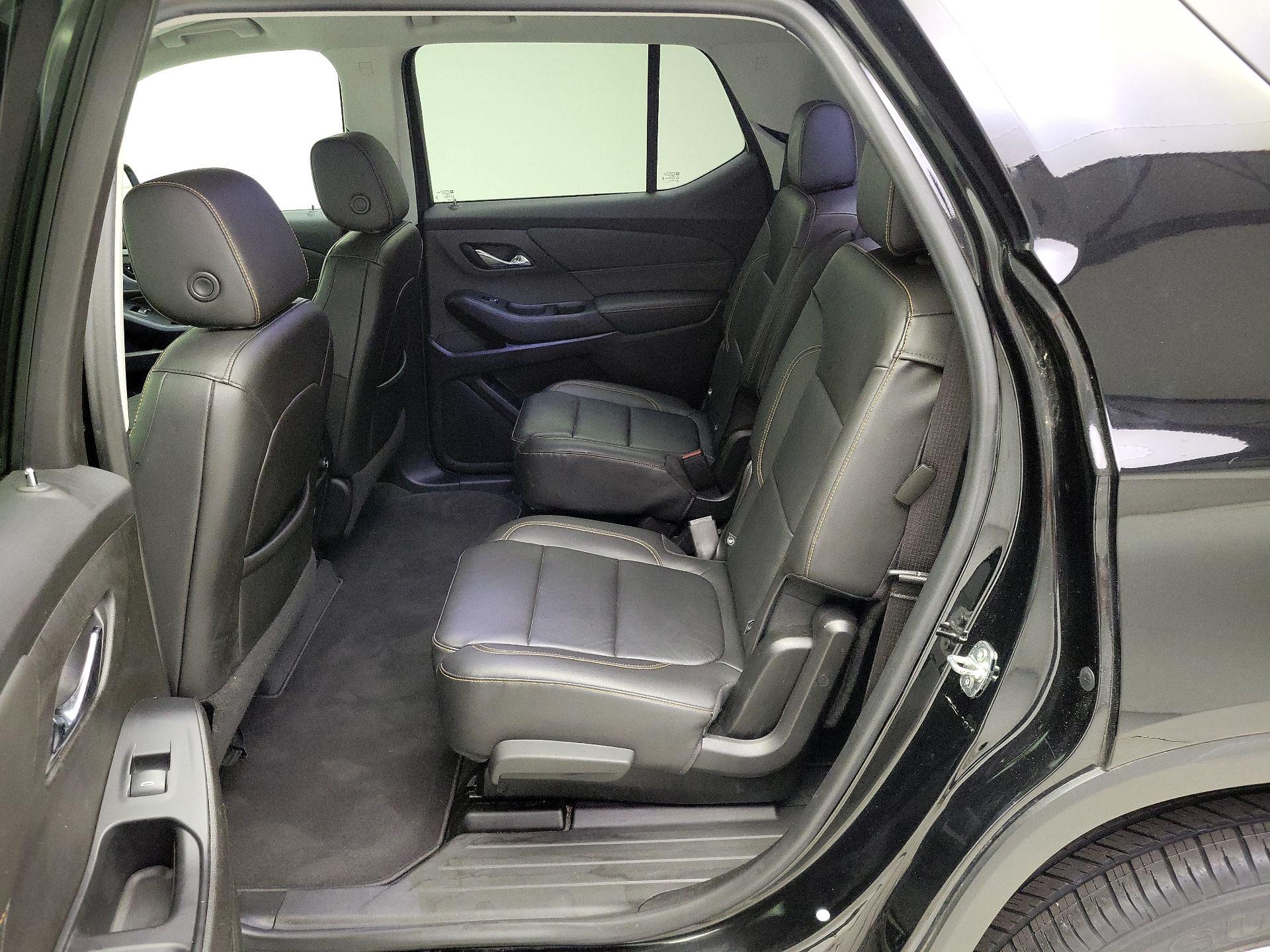 Thumbnail: 2021 Chevrolet Traverse - 19