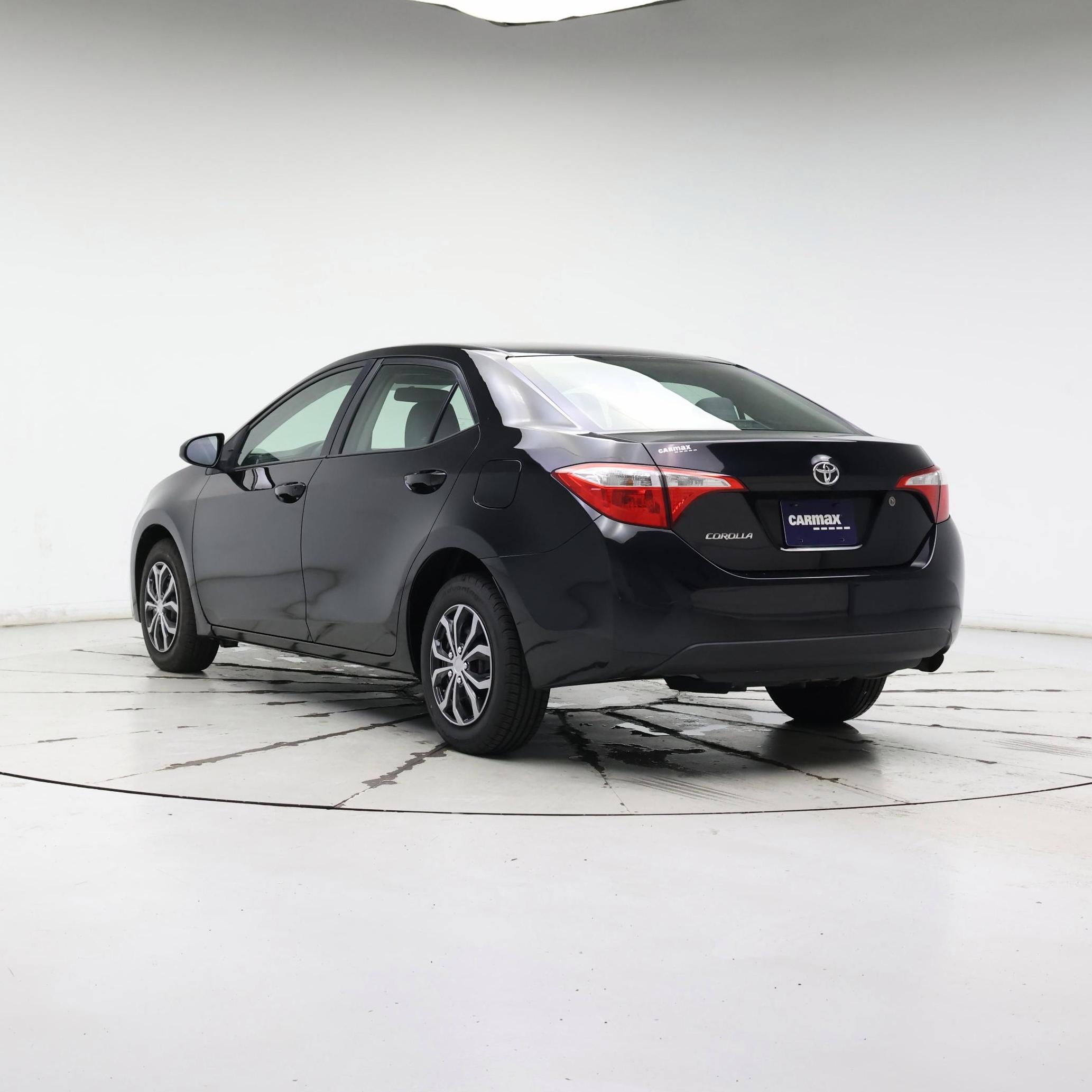 Thumbnail: 2015 Toyota Corolla - 2