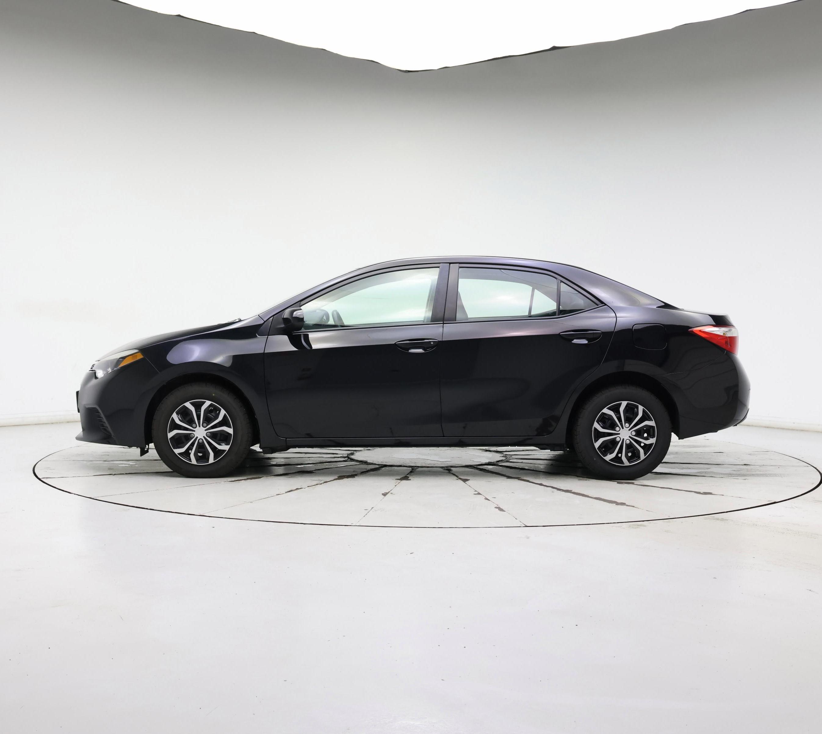Thumbnail: 2015 Toyota Corolla - 3