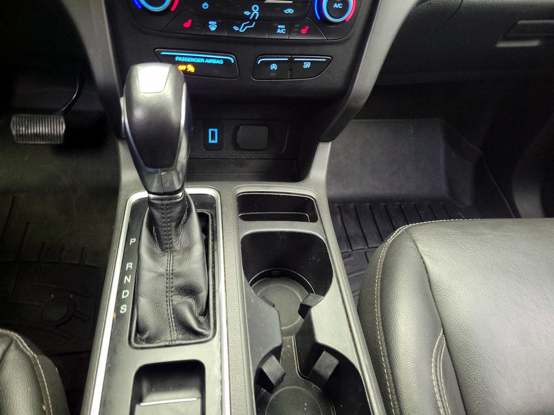 Thumbnail: 2018 Ford Escape - 18