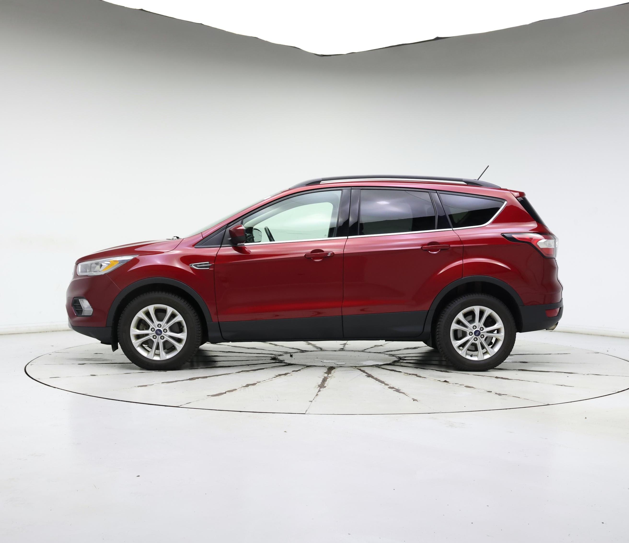 Thumbnail: 2018 Ford Escape - 3