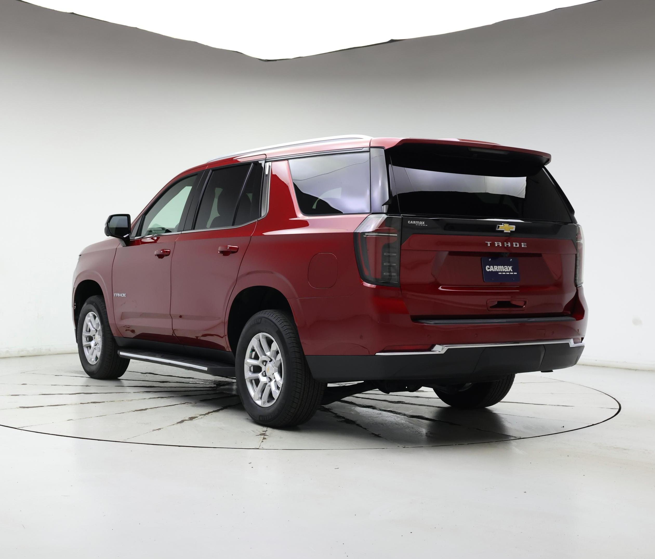 Thumbnail: 2025 Chevrolet Tahoe - 2