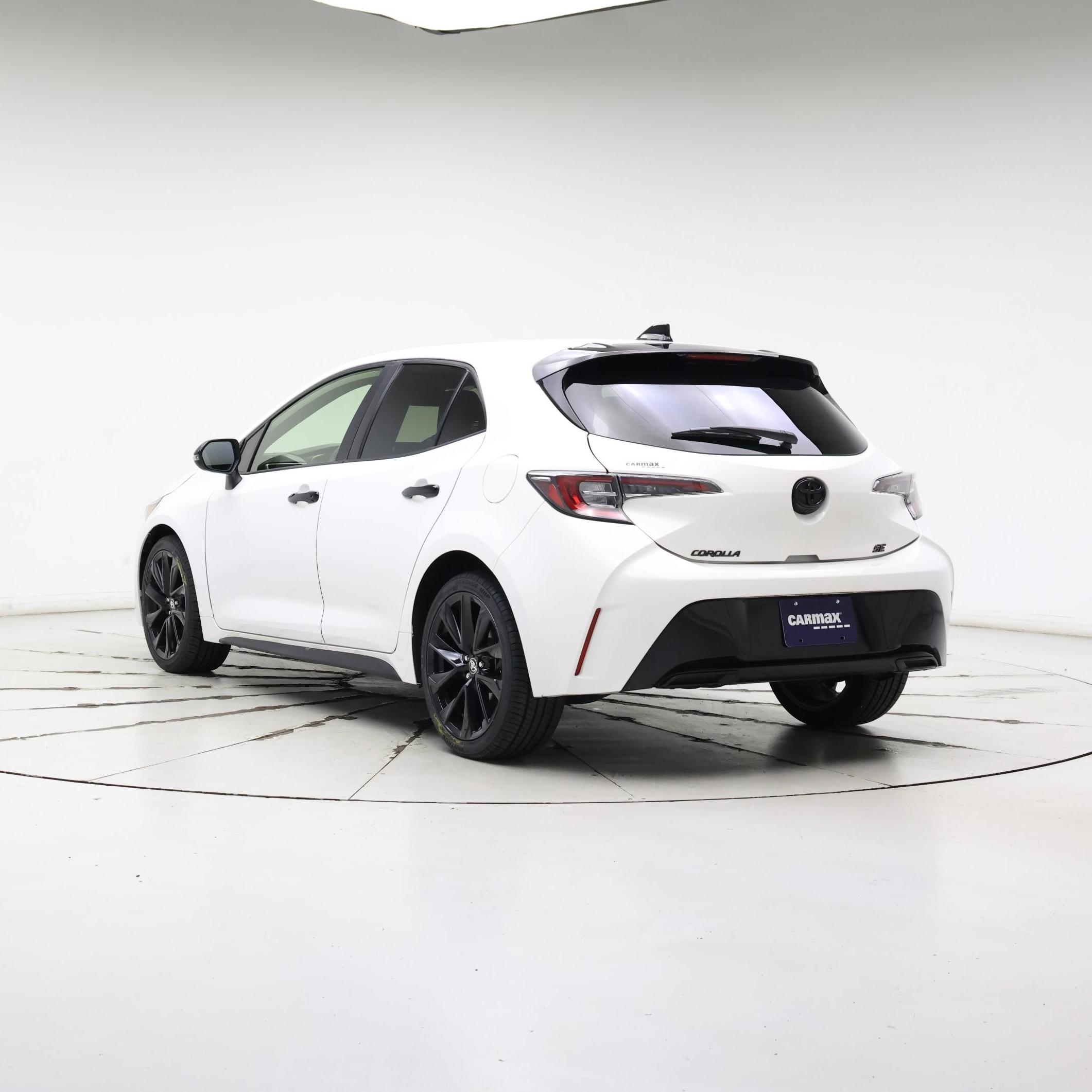 Thumbnail: 2021 Toyota Corolla - 2