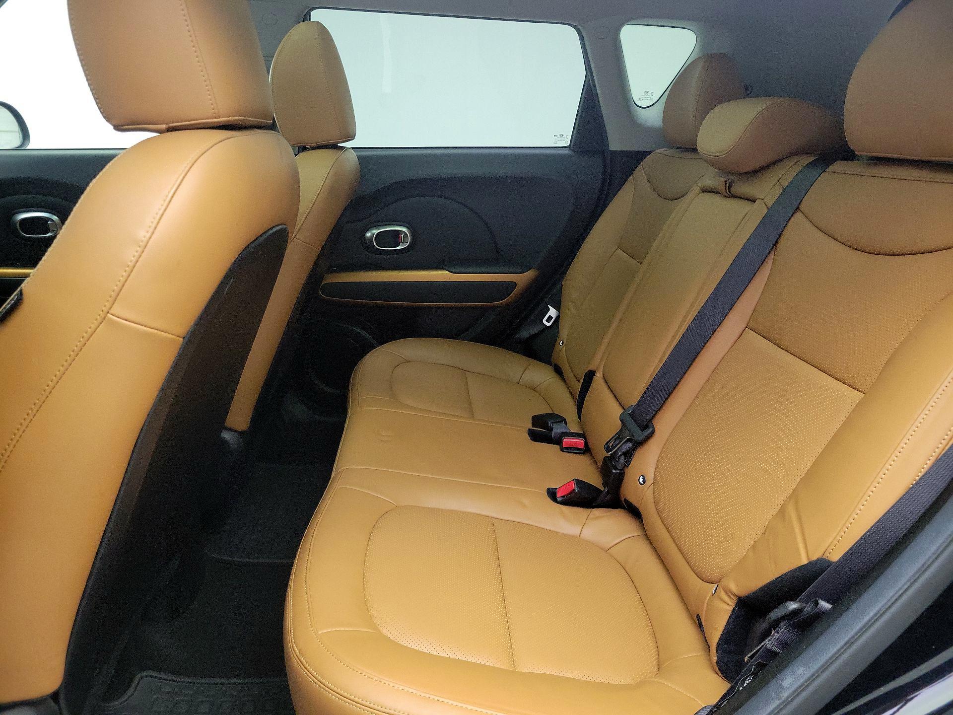Thumbnail: 2016 Kia Soul - 20