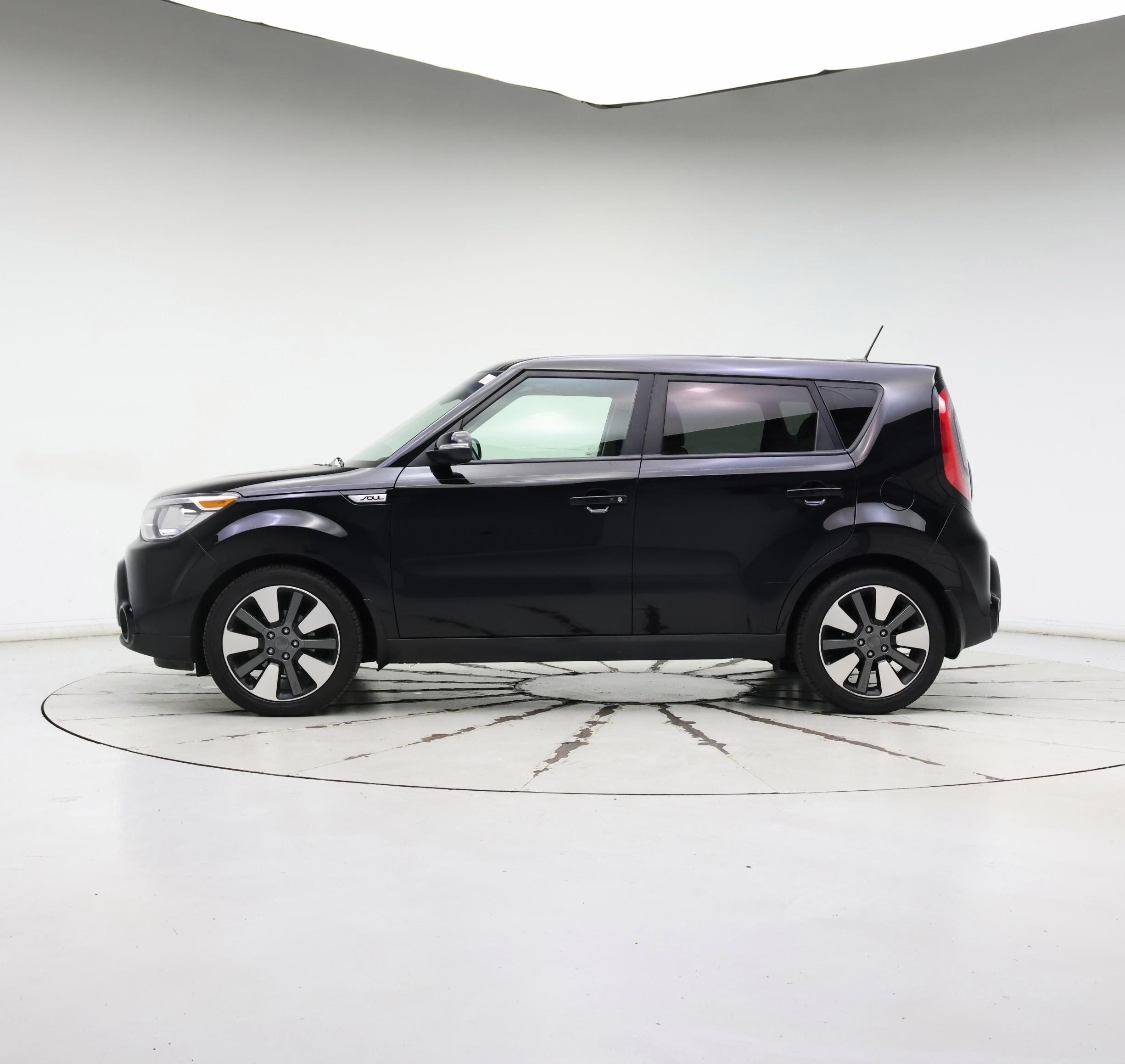 Thumbnail: 2016 Kia Soul - 3
