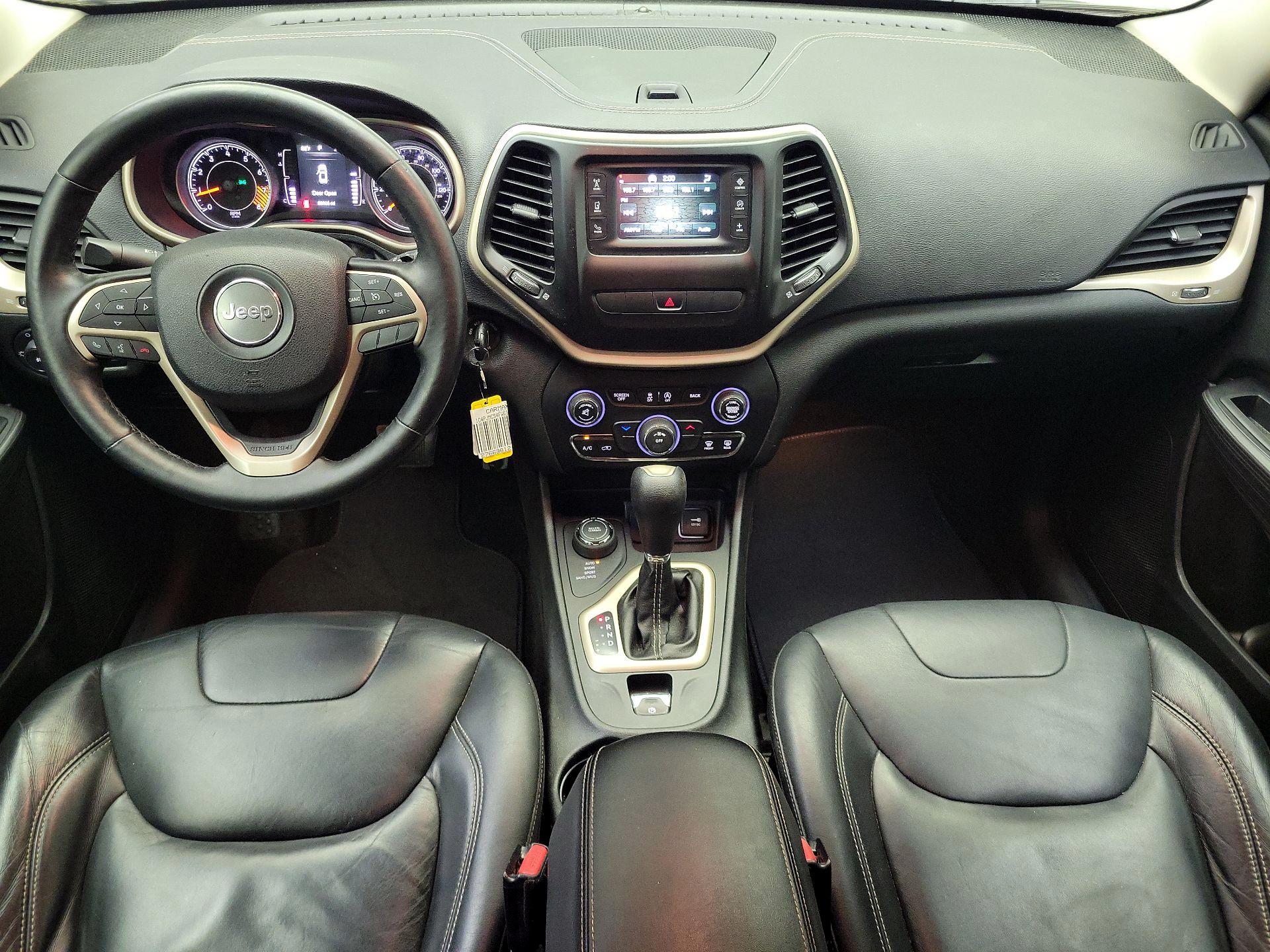 Thumbnail: 2015 Jeep Cherokee - 9