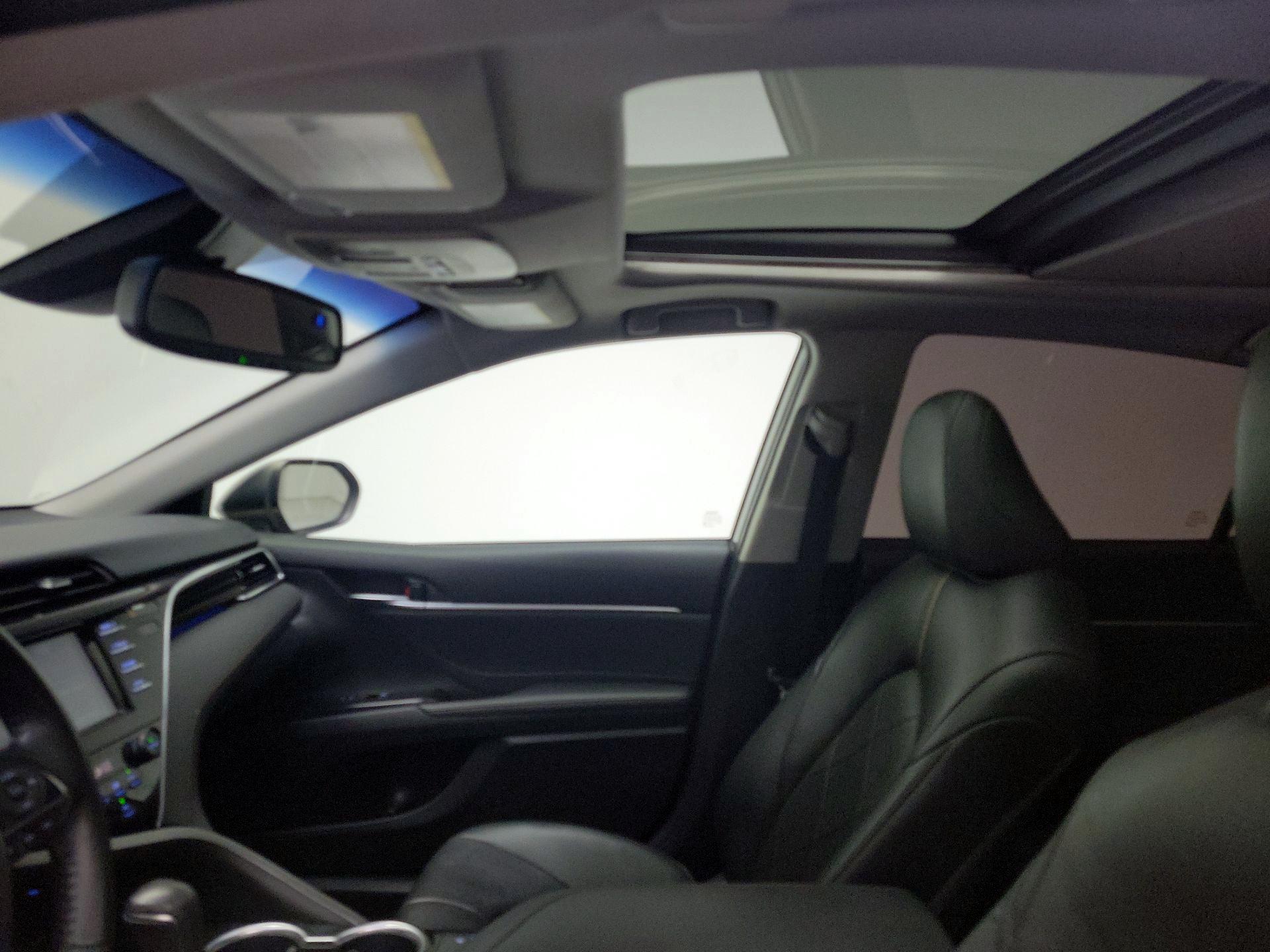 Thumbnail: 2018 Toyota Camry - 19