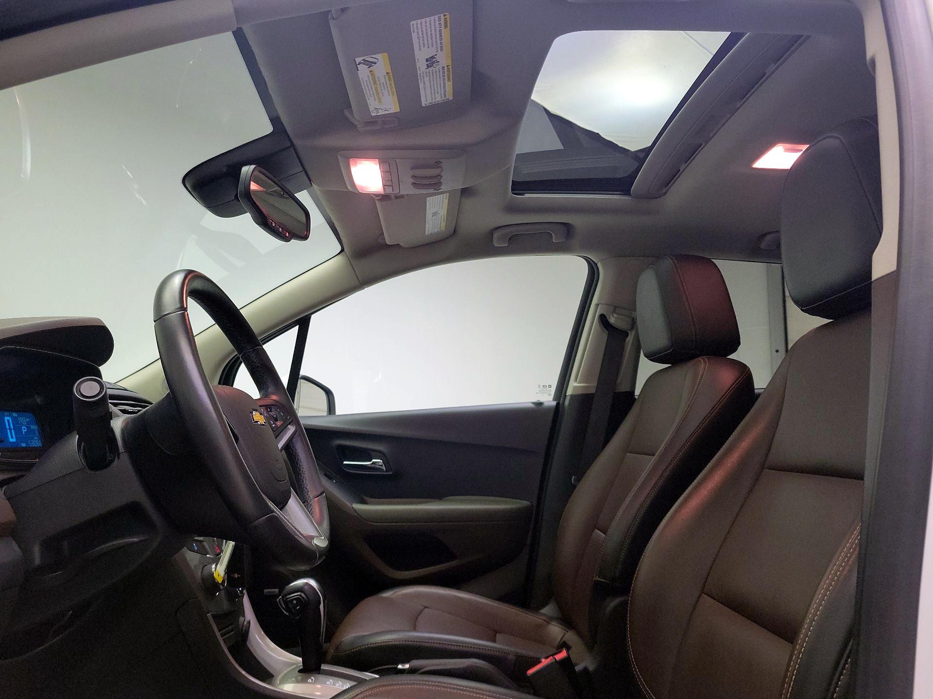 Thumbnail: 2016 Chevrolet Trax - 18