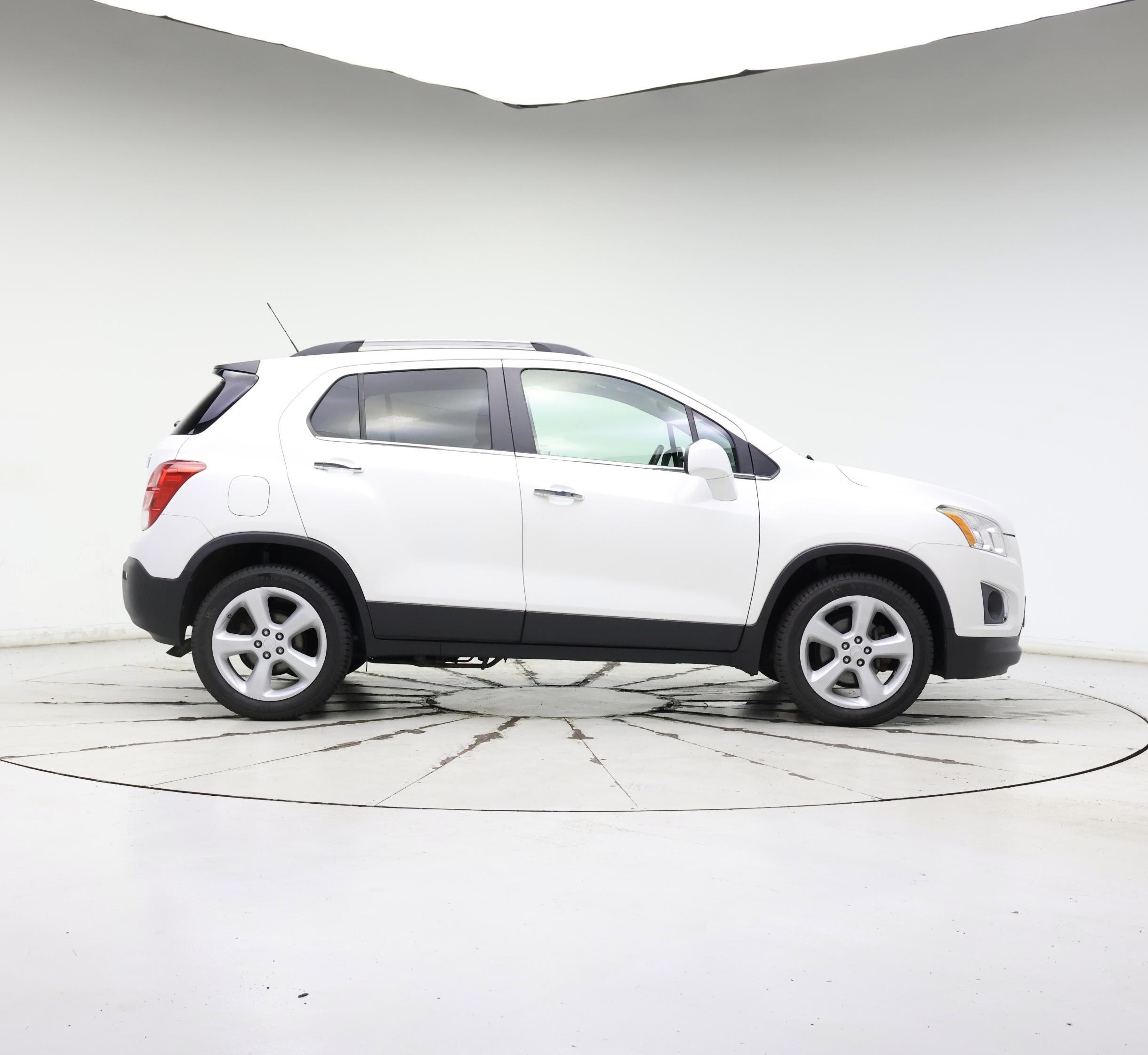 Thumbnail: 2016 Chevrolet Trax - 7