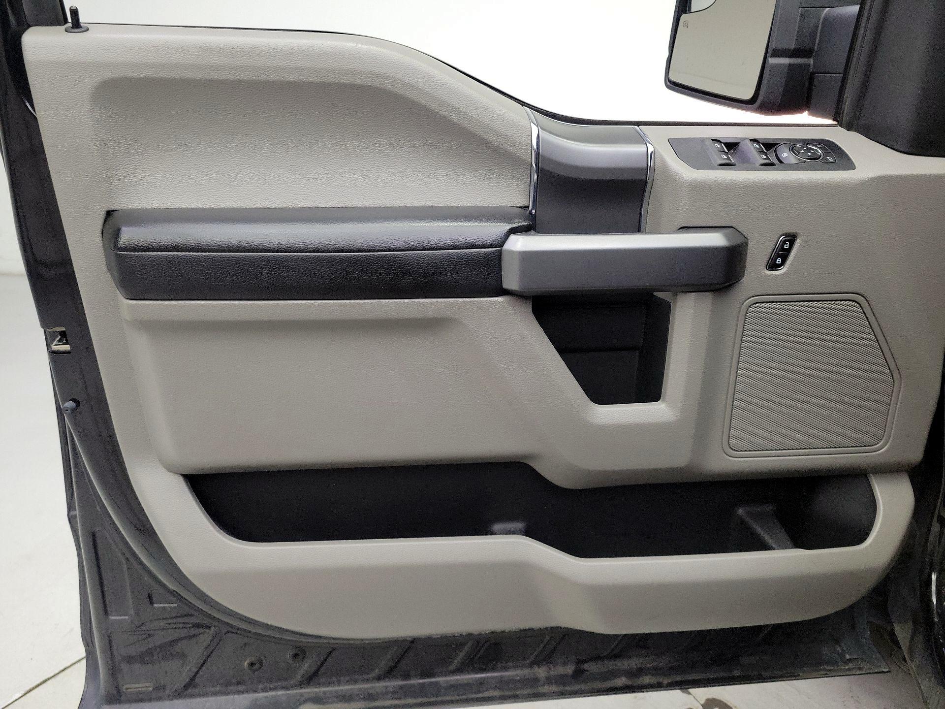 Thumbnail: 2019 Ford F-150 - 12
