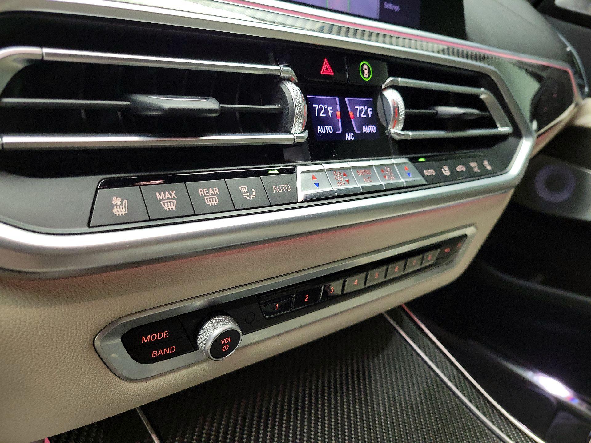Thumbnail: 2021 BMW X5 - 17
