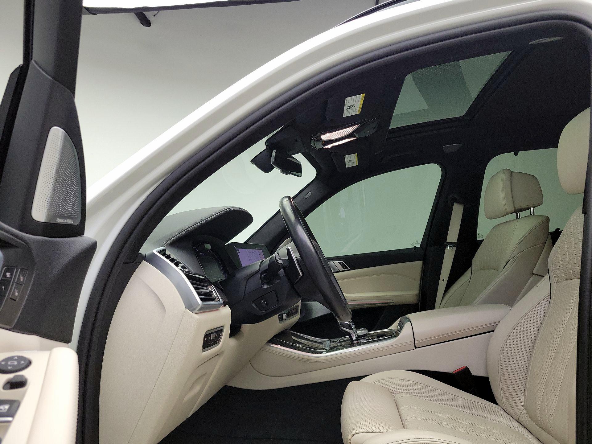 Thumbnail: 2021 BMW X5 - 20