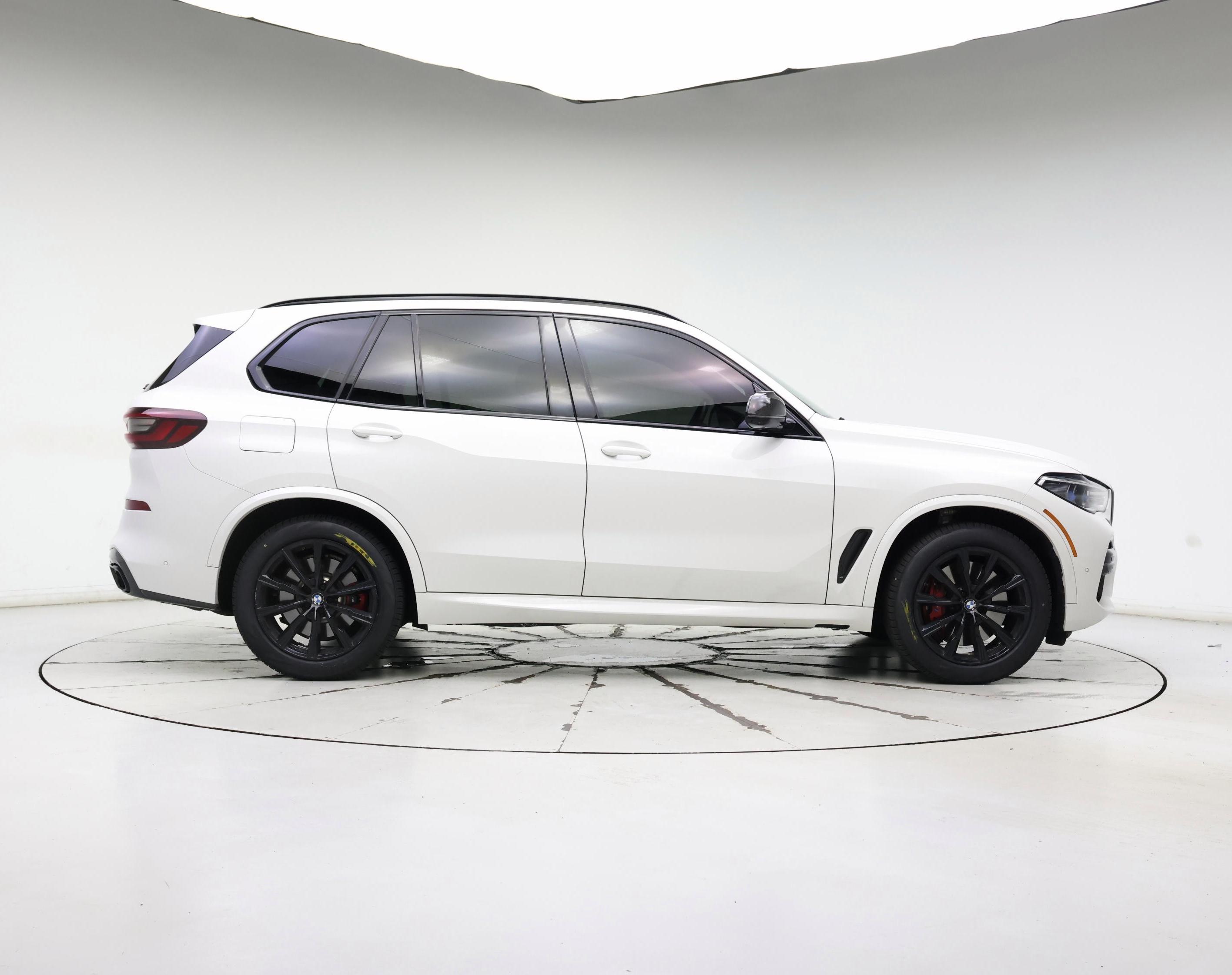 Thumbnail: 2021 BMW X5 - 7