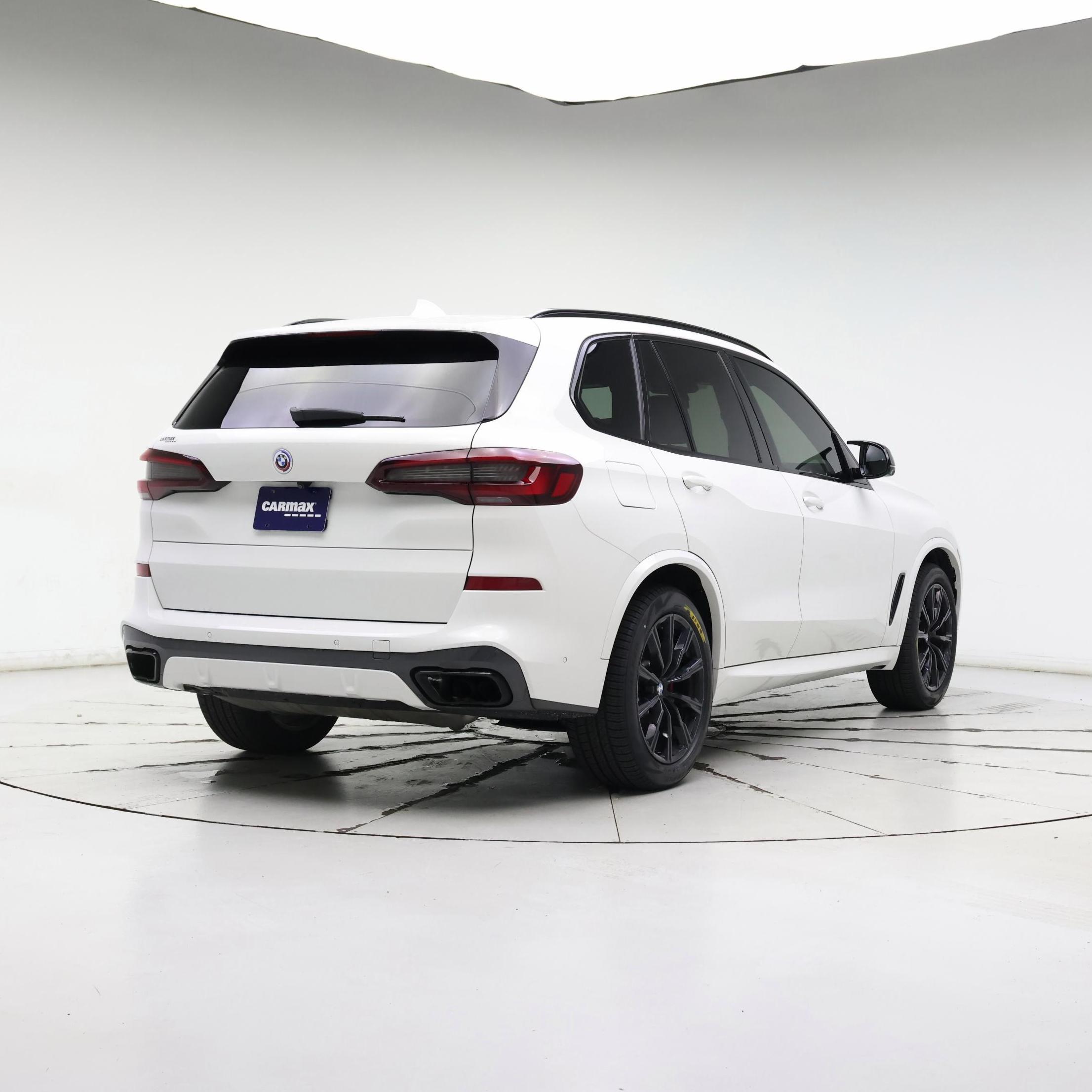 Thumbnail: 2021 BMW X5 - 8