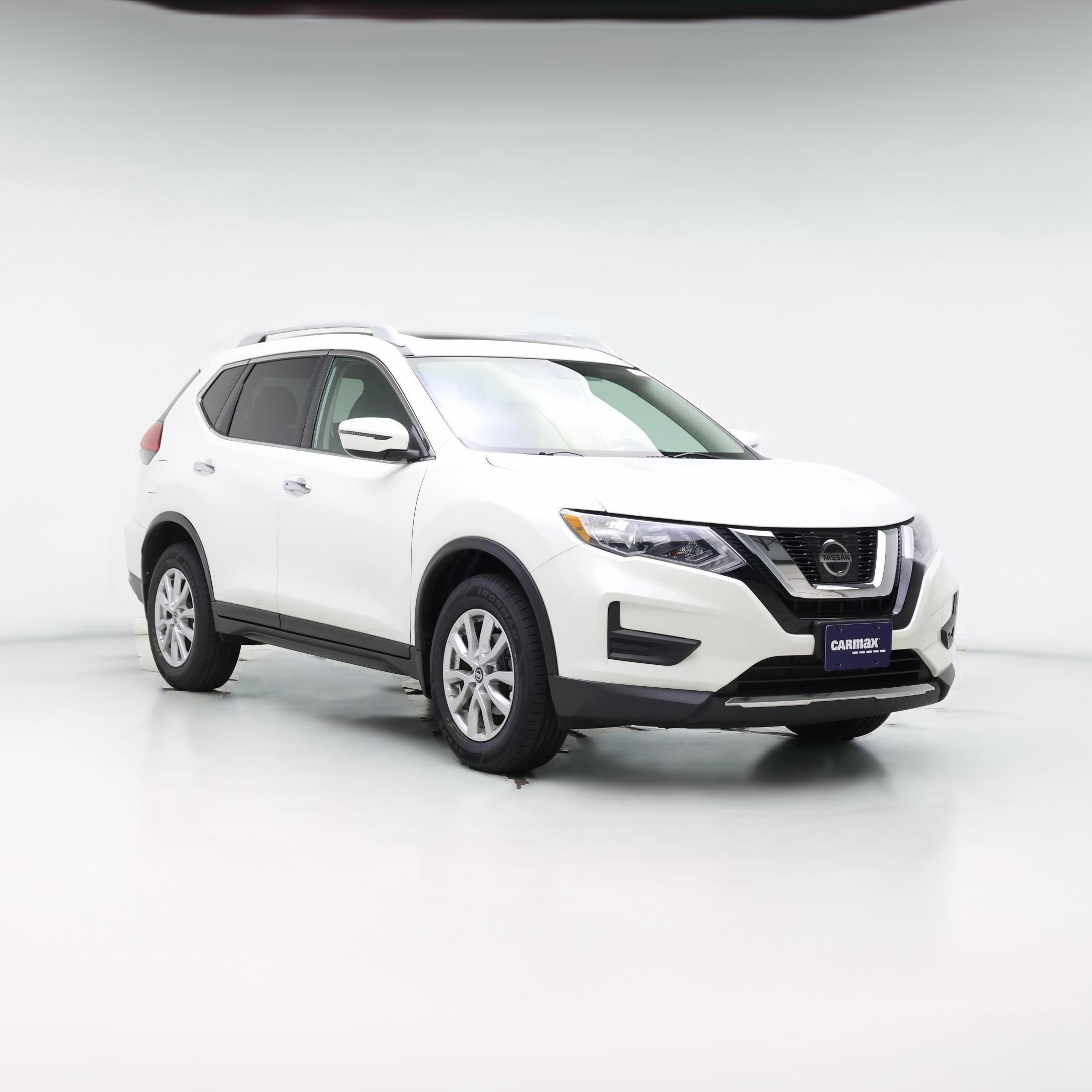 Thumbnail: 2017 Nissan Rogue - 1