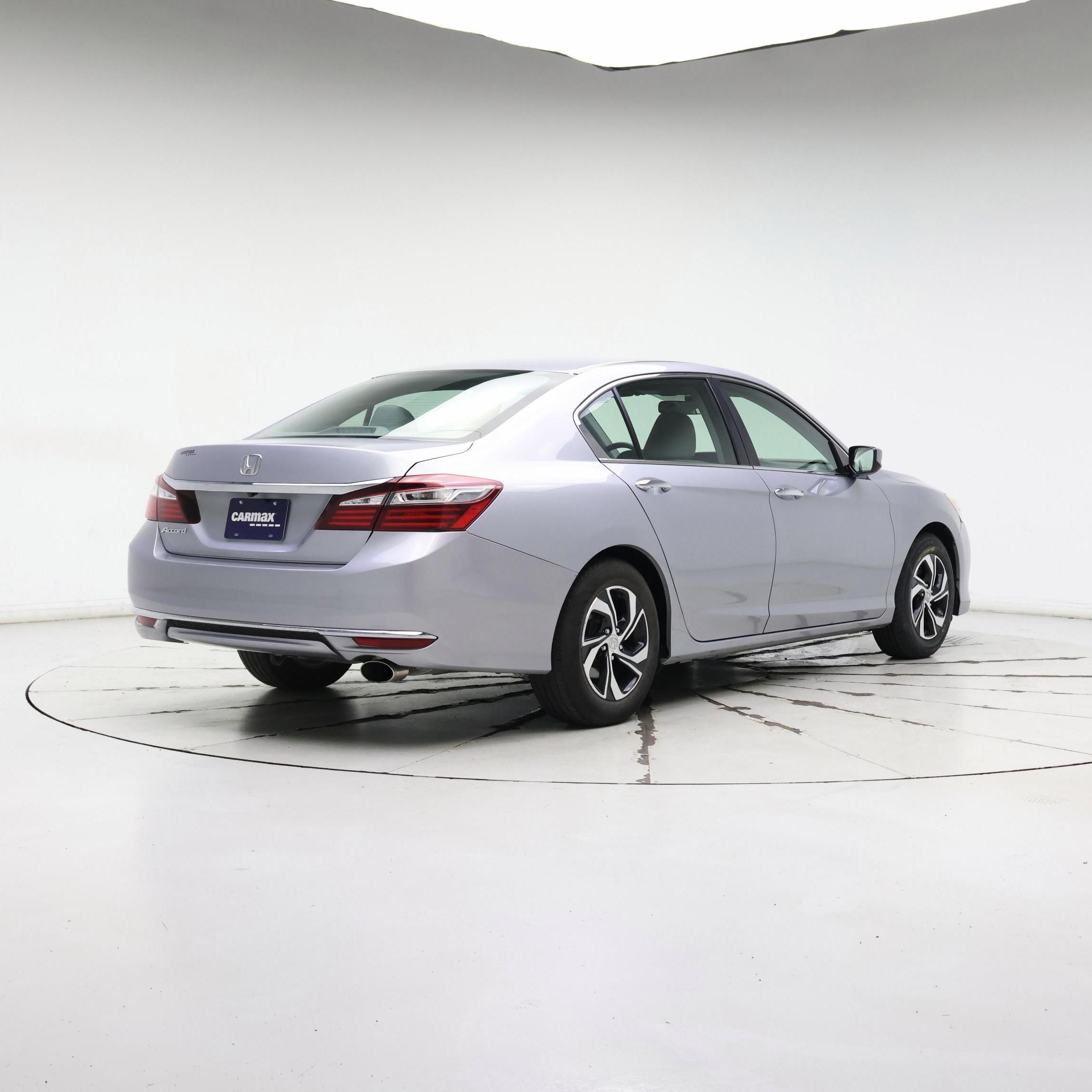 Thumbnail: 2017 Honda Accord - 8
