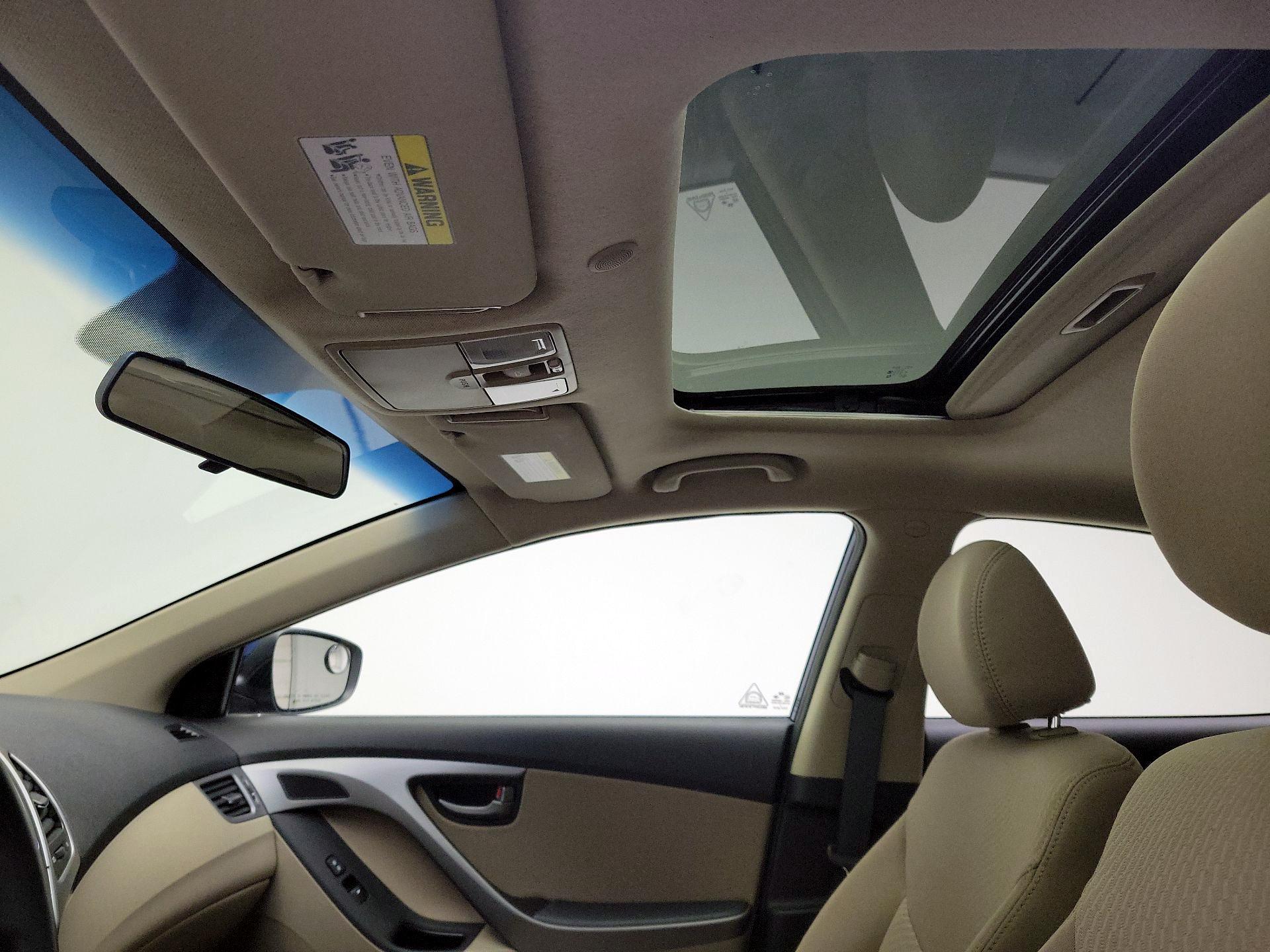 Thumbnail: 2016 Hyundai Elantra - 19